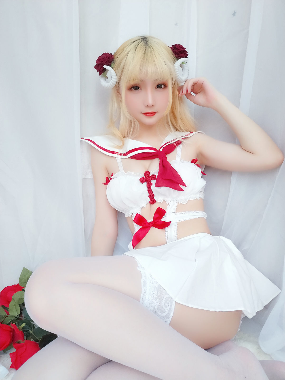 [萝莉COS] 星之迟迟 VOL.08 玫瑰月光包