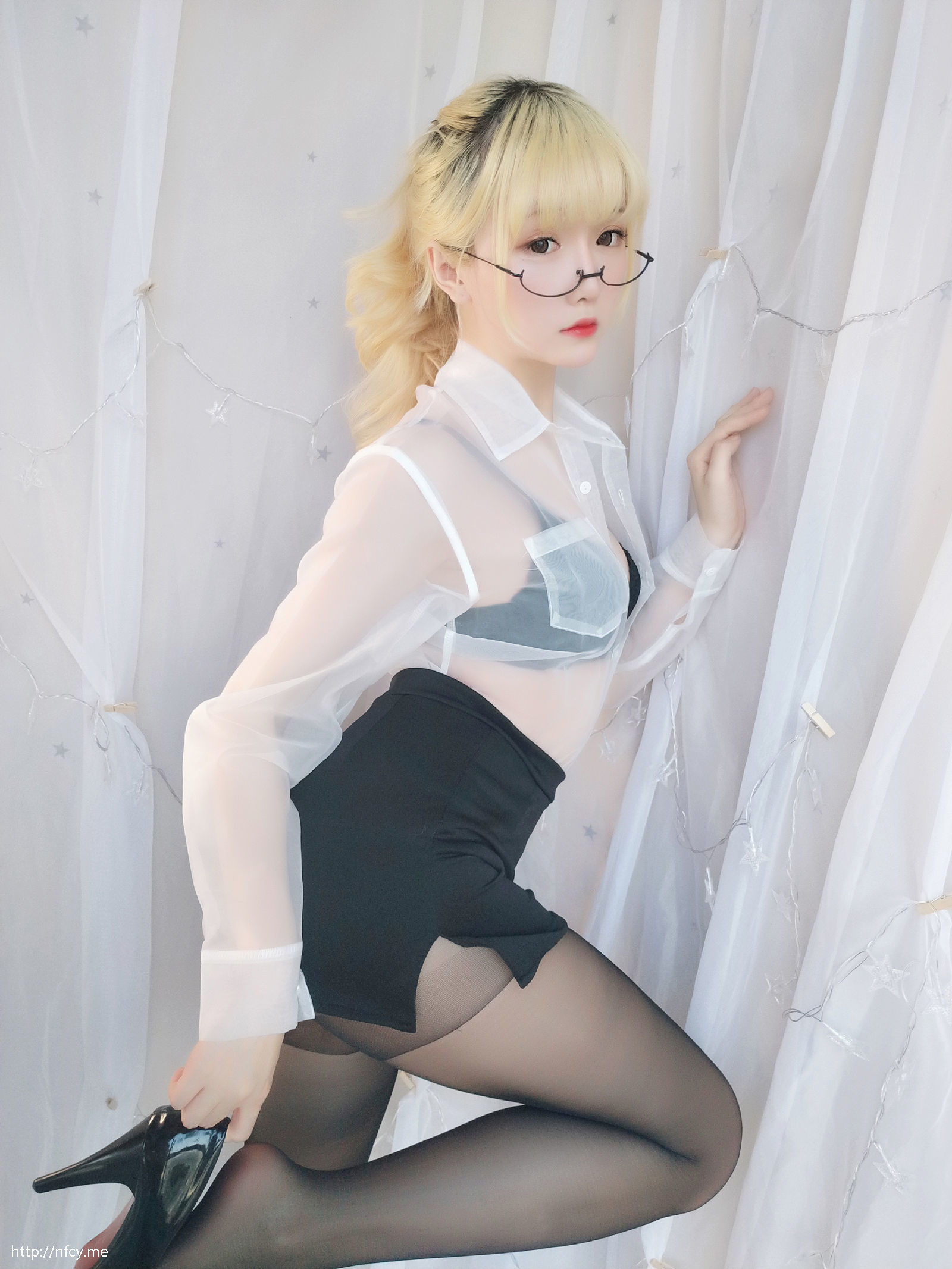 [萝莉COS] 星之迟迟 VOL.11 今晚加班包