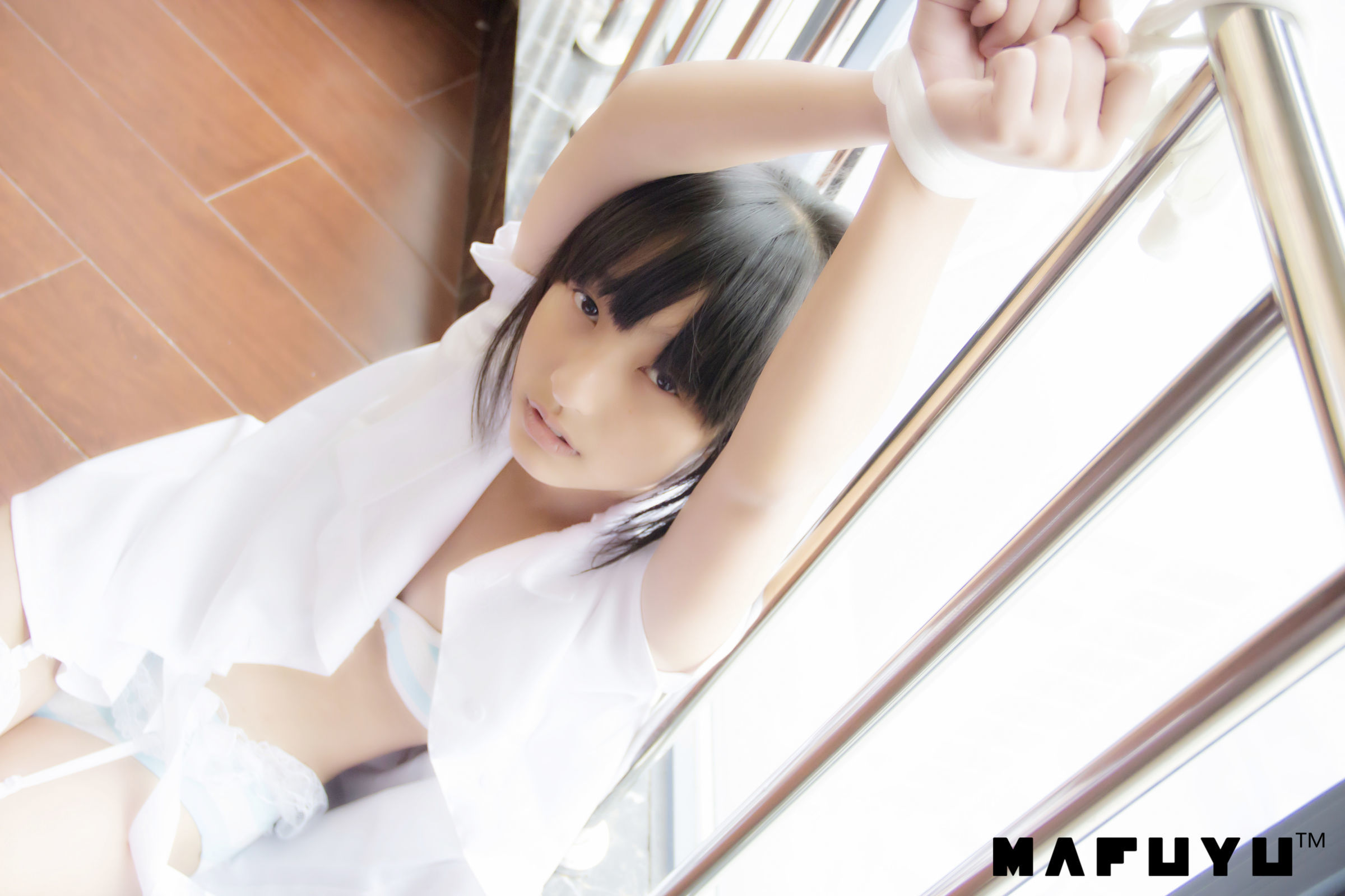 [萝莉COS] 神楽板真冬 护士系列套图