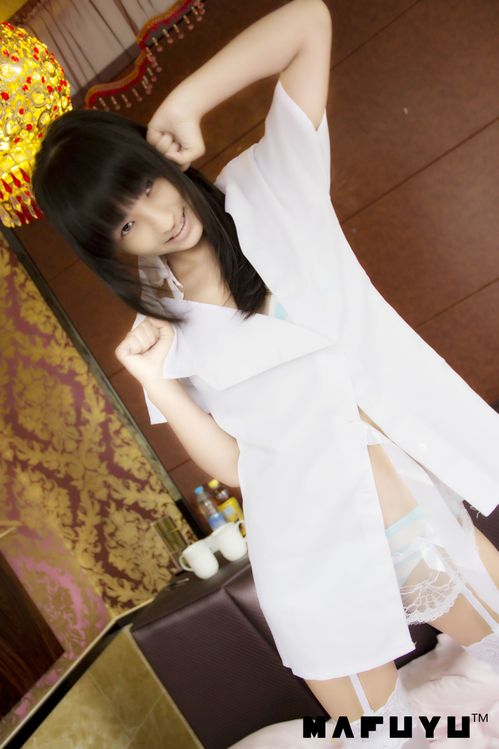 [萝莉COS] 神楽板真冬 护士系列套图