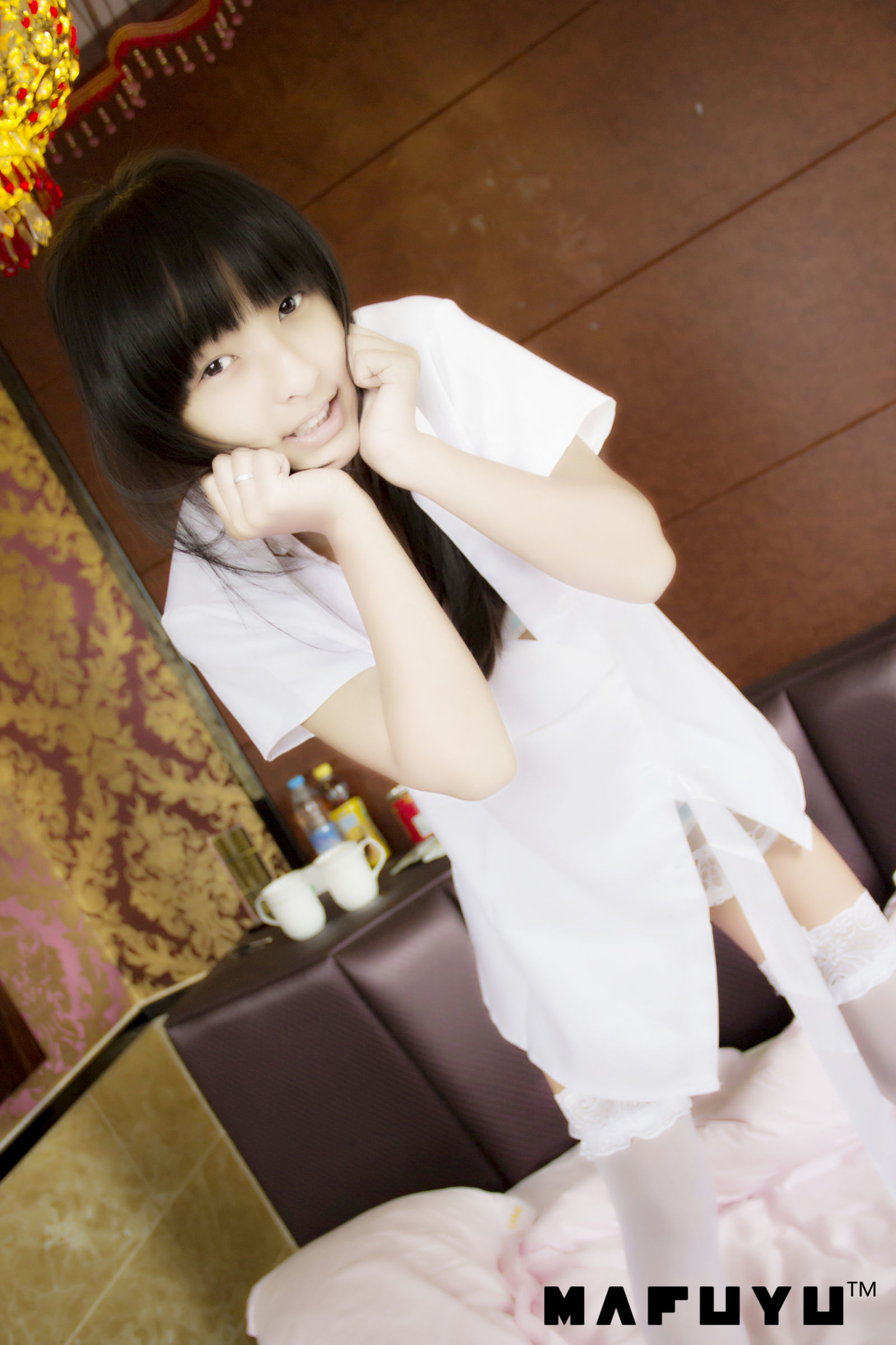 [萝莉COS] 神楽板真冬 护士系列套图