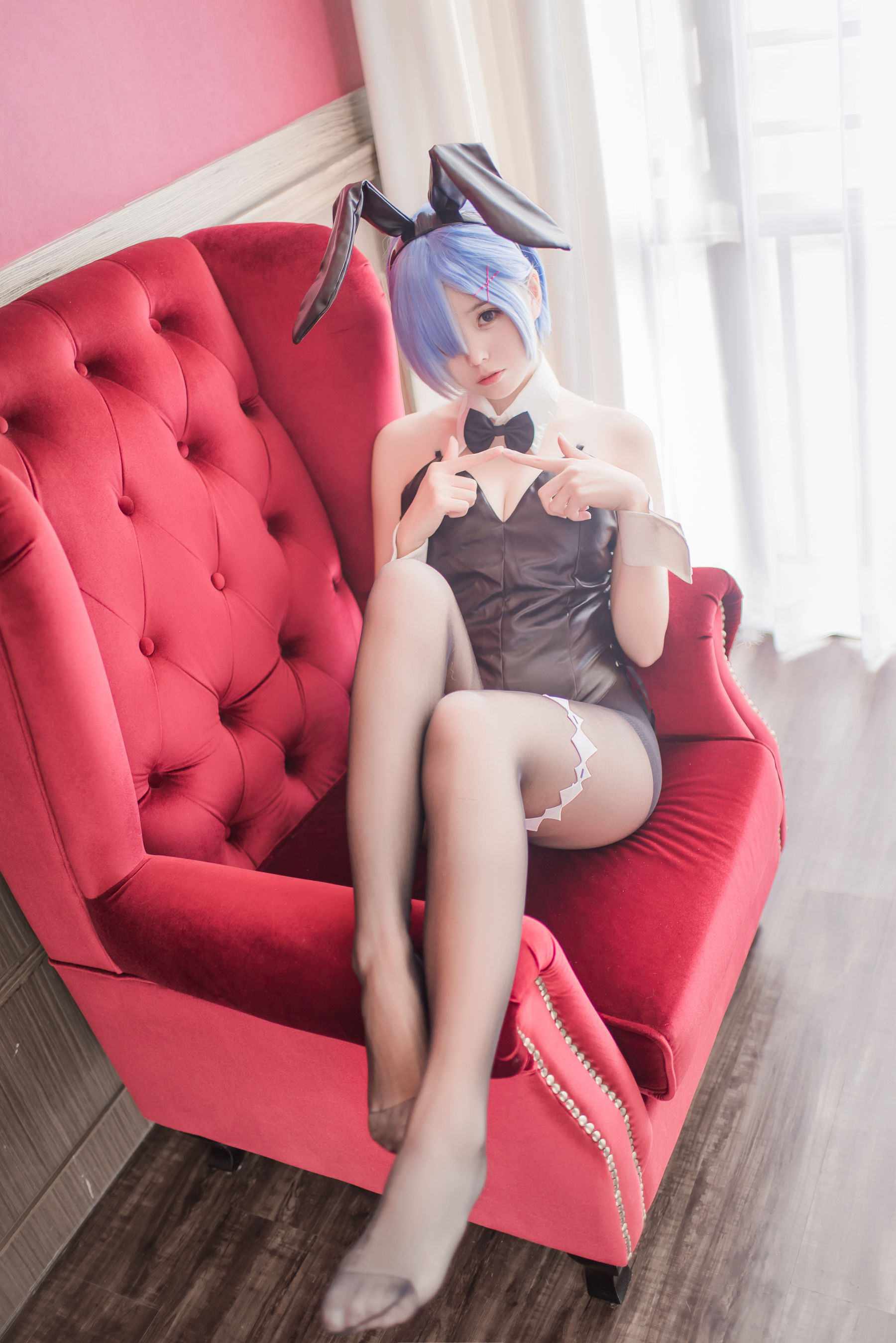 [萝莉COS] 萌系小野妹子w - 白色纱裙+蕾姆护士+蕾姆兔女郎