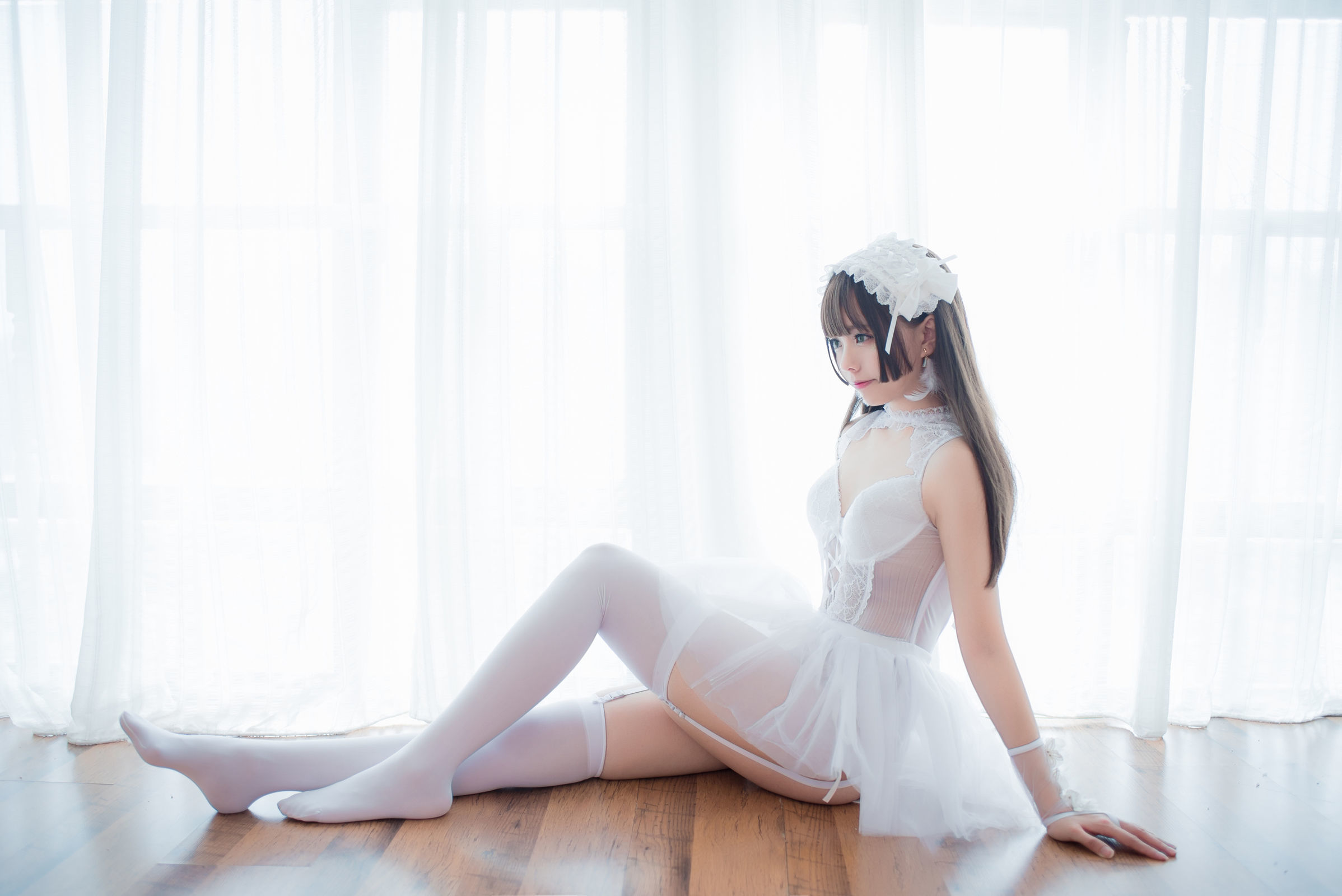 [萝莉COS] 萌系小野妹子w - 白色纱裙+蕾姆护士+蕾姆兔女郎