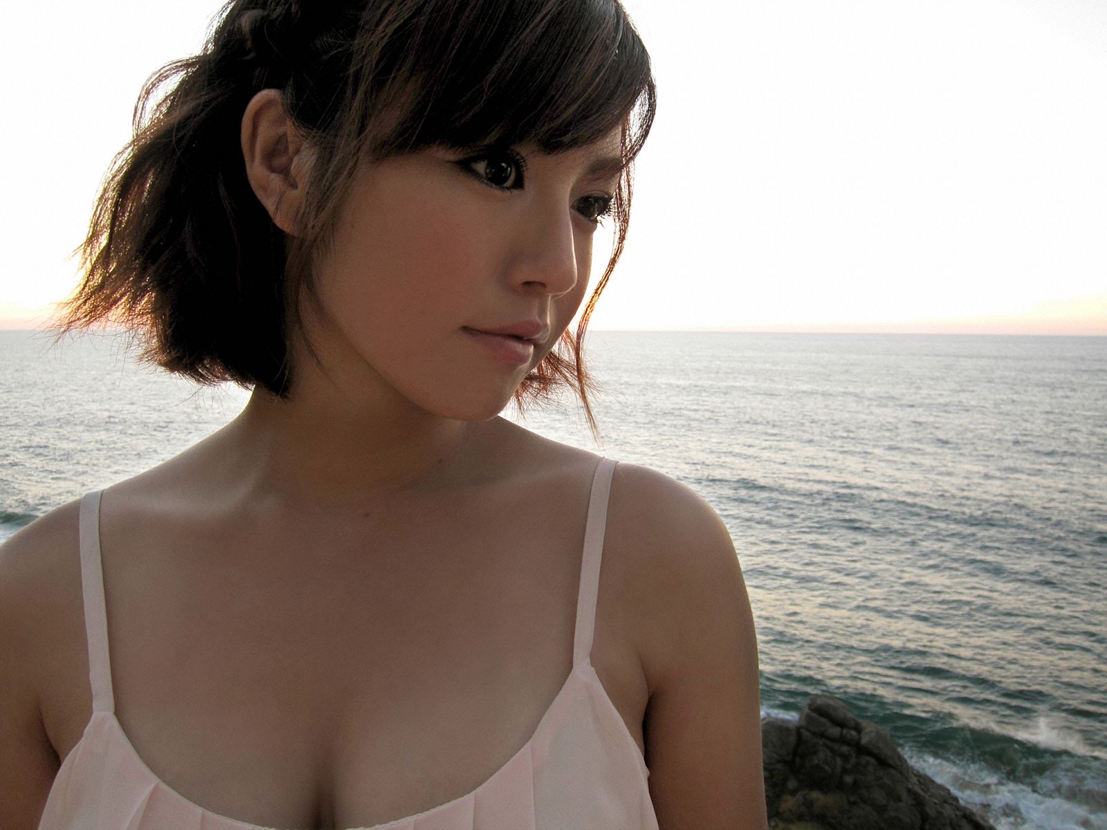 [Wanibooks] NO.83 Sayaka Isoyama 矶山沙也加/矶山さやか