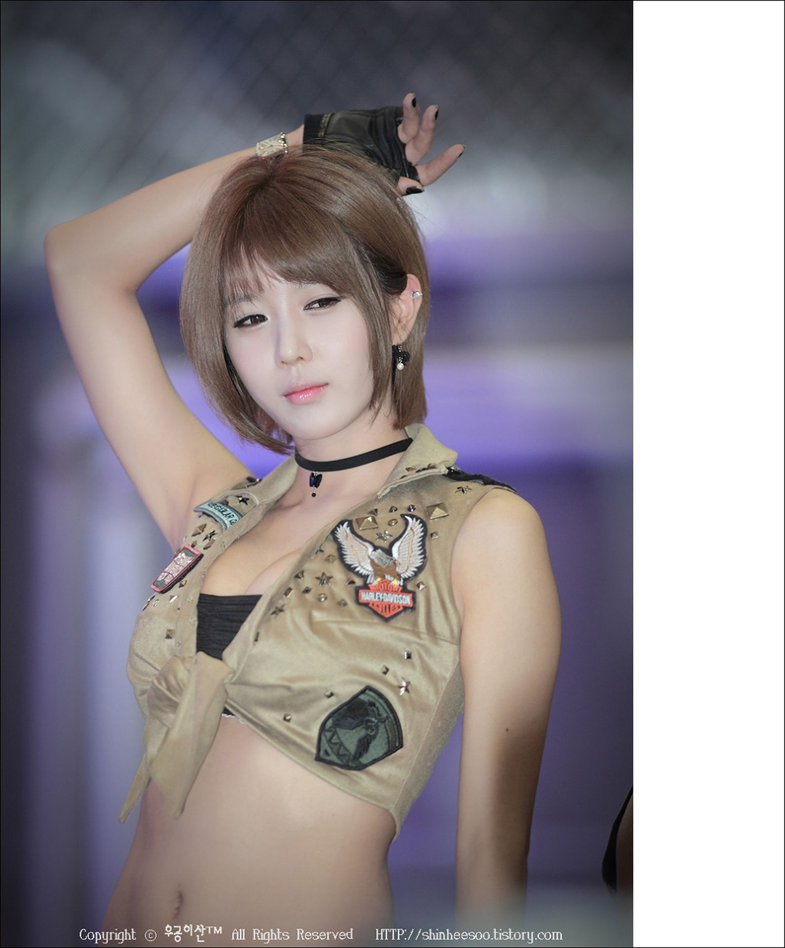 [韩国美女] 许允美-游戏展览COS