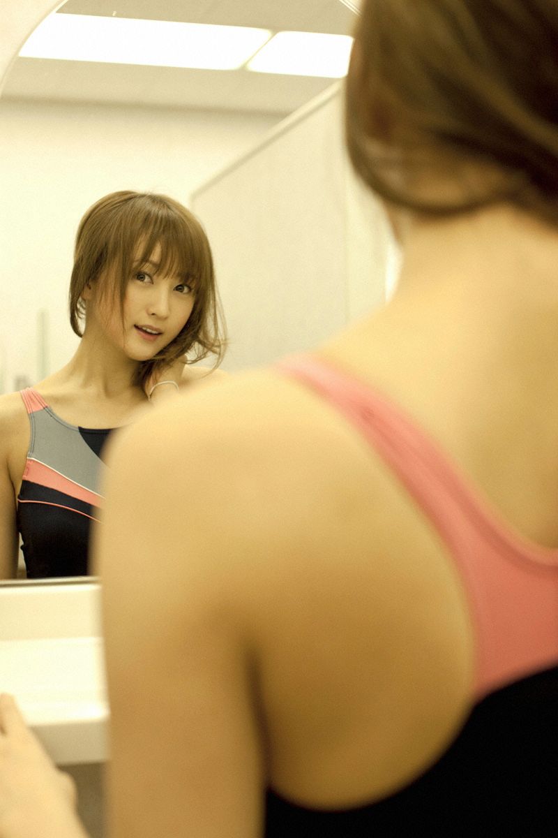 [Wanibooks] NO.85 Ayaka Komatsu 小松彩夏