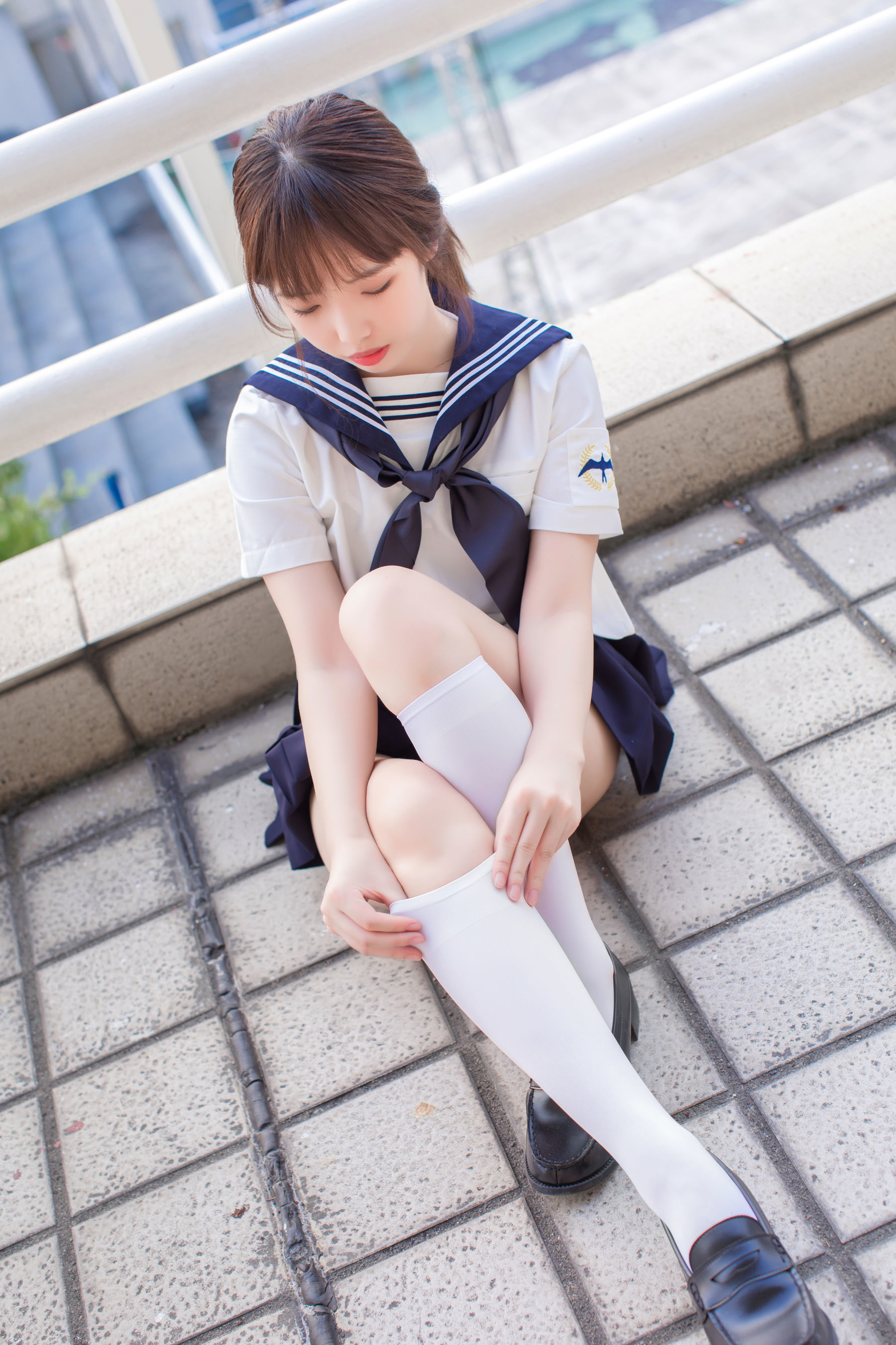 [萝莉COS] 雯妹 - JK 白丝 死库水