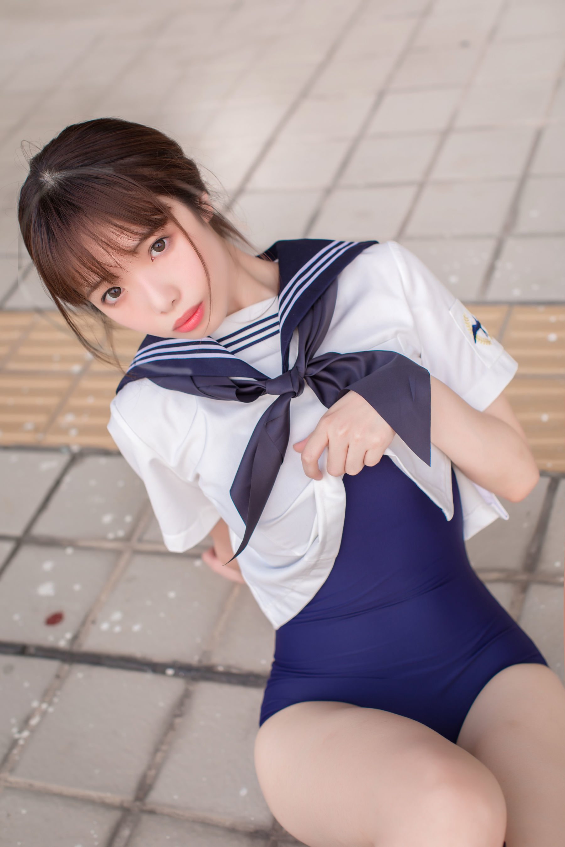 [萝莉COS] 雯妹 - JK 白丝 死库水