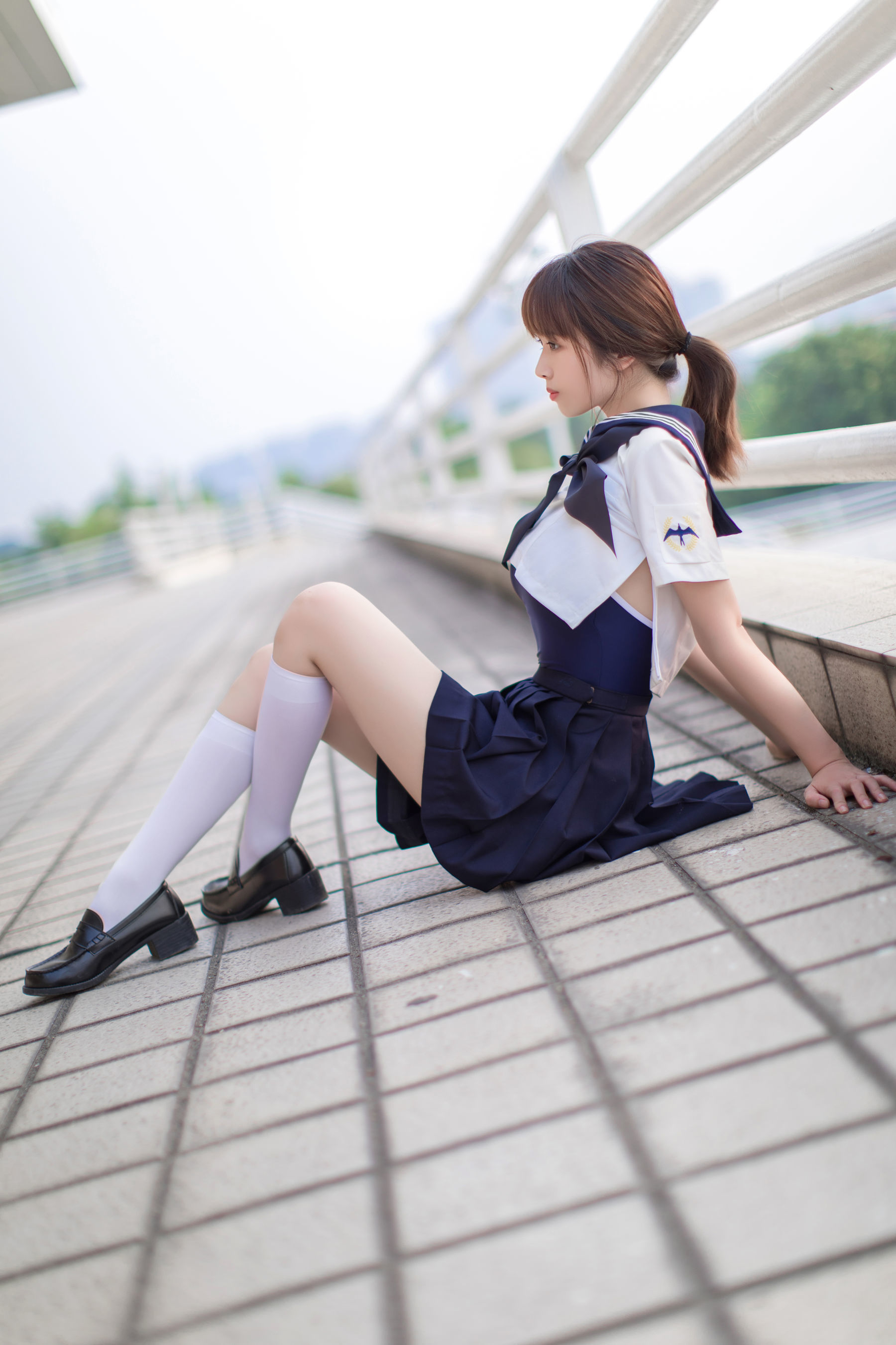 [萝莉COS] 雯妹 - JK 白丝 死库水