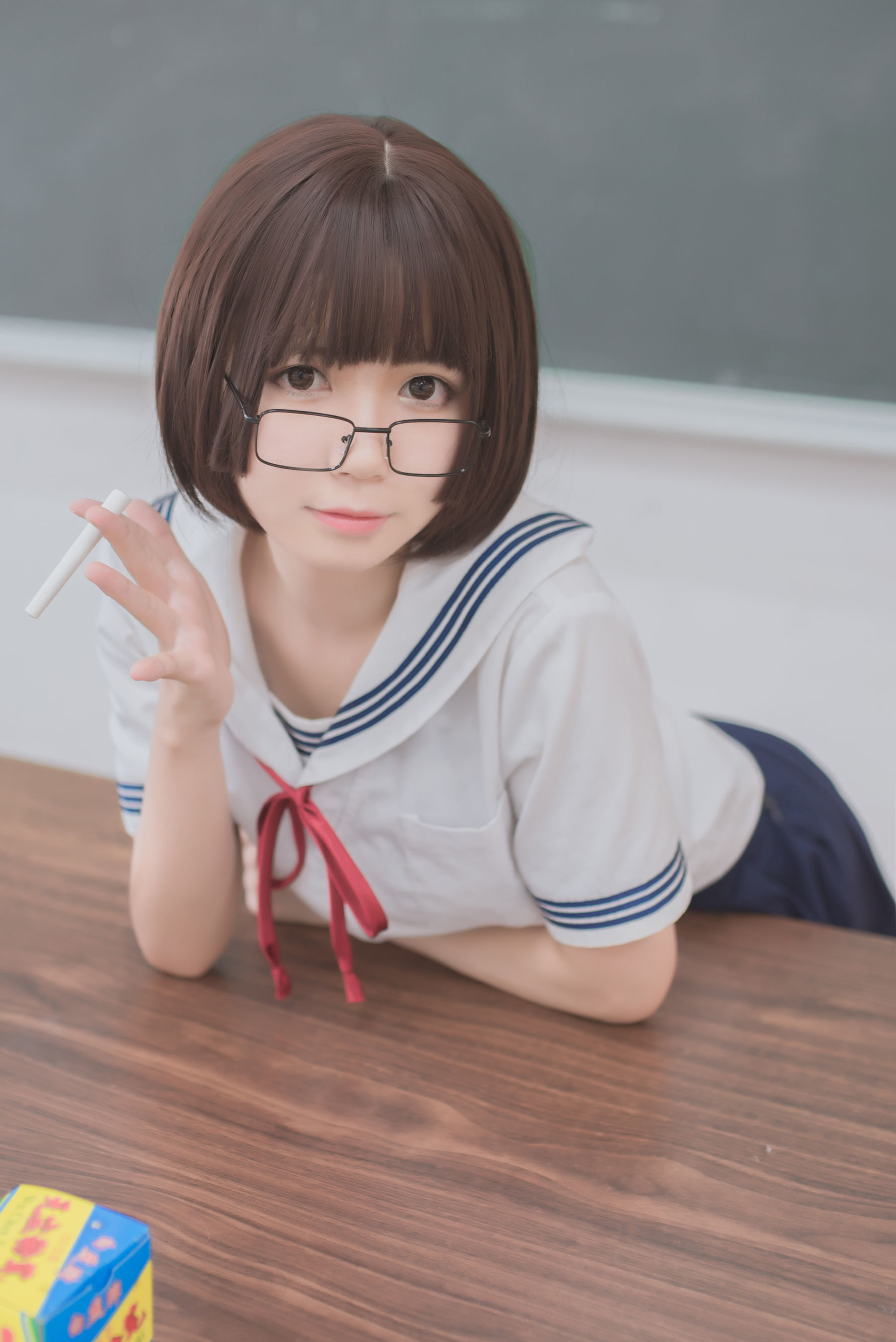 [萝莉COS] 白金Saki - 蘑菇头黑丝JK