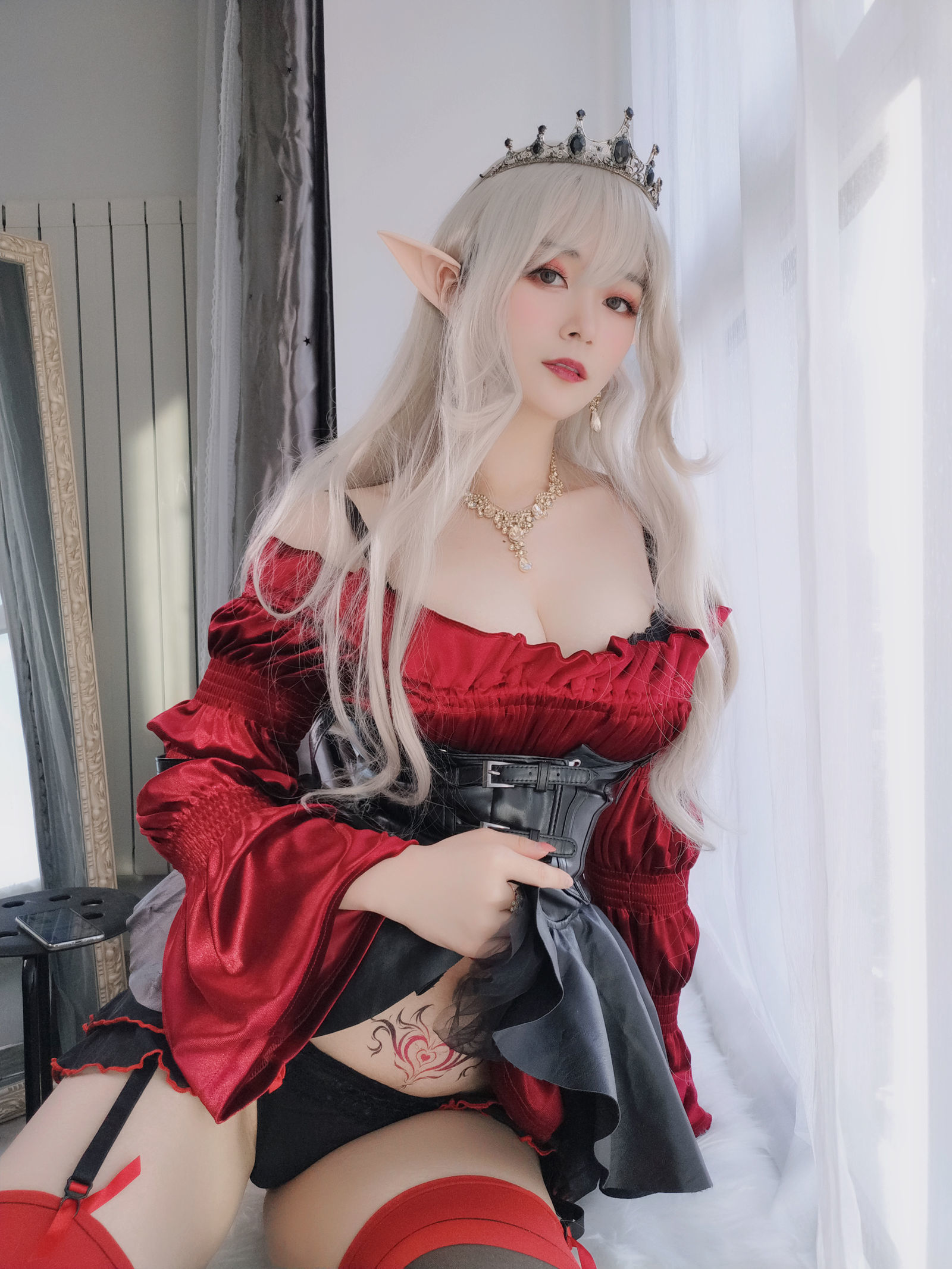 [萝莉COS] 白银 - 皇家吸血鬼