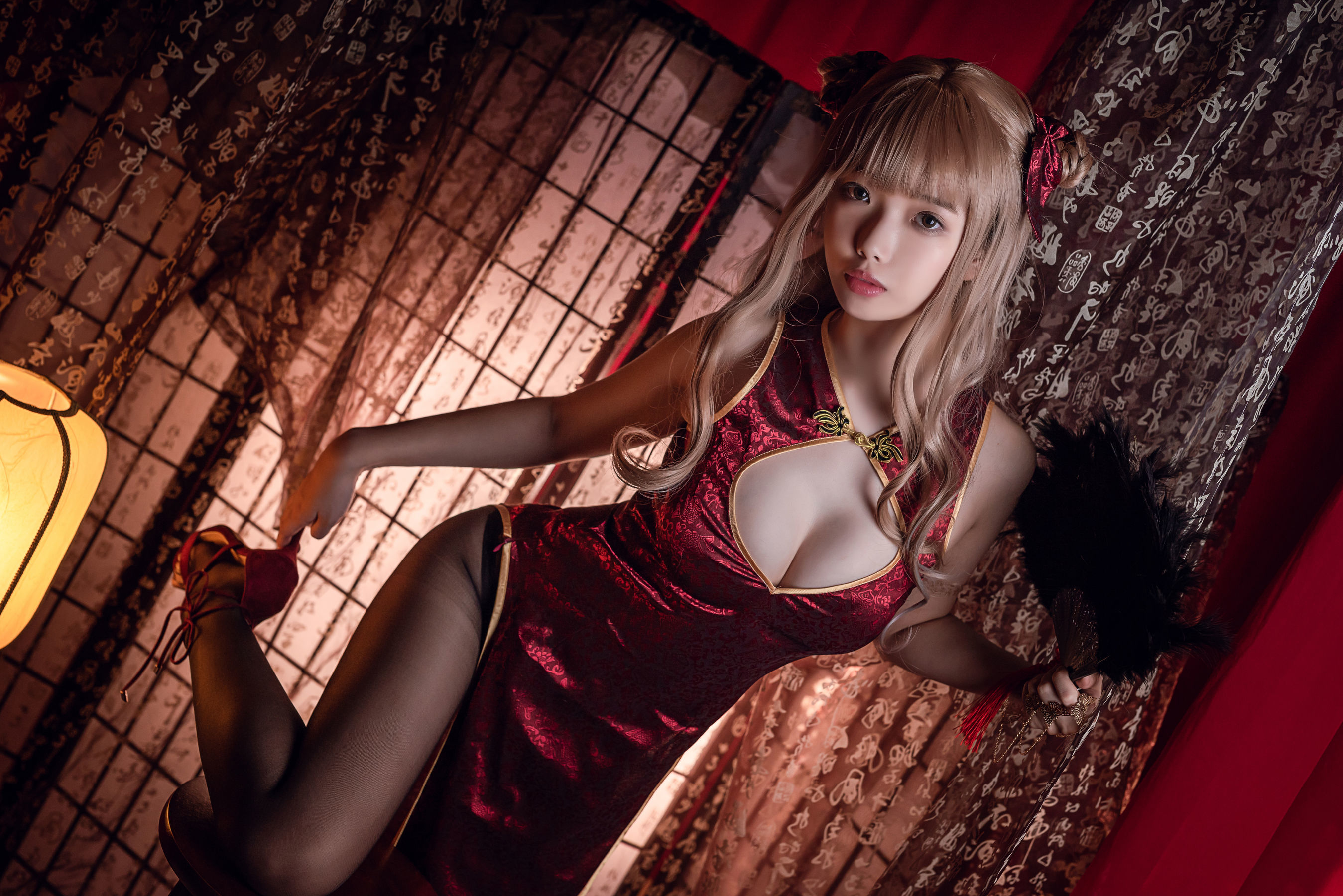 [萝莉COS] 雯妹 - 黑丝T-back