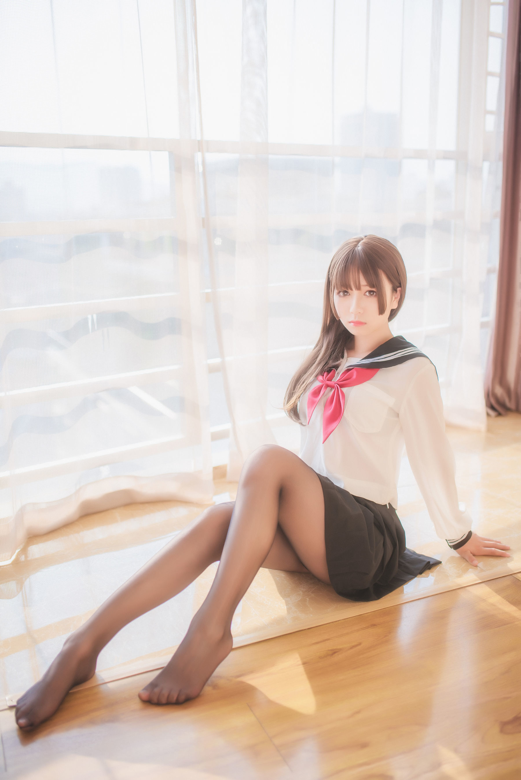 [萝莉COS] 白金Saki - 半透明水手服