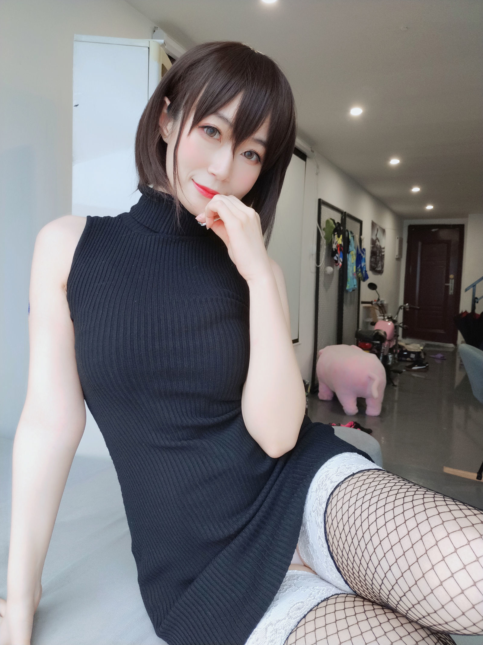 [萝莉COS] 白银 - 黑色包臀裙