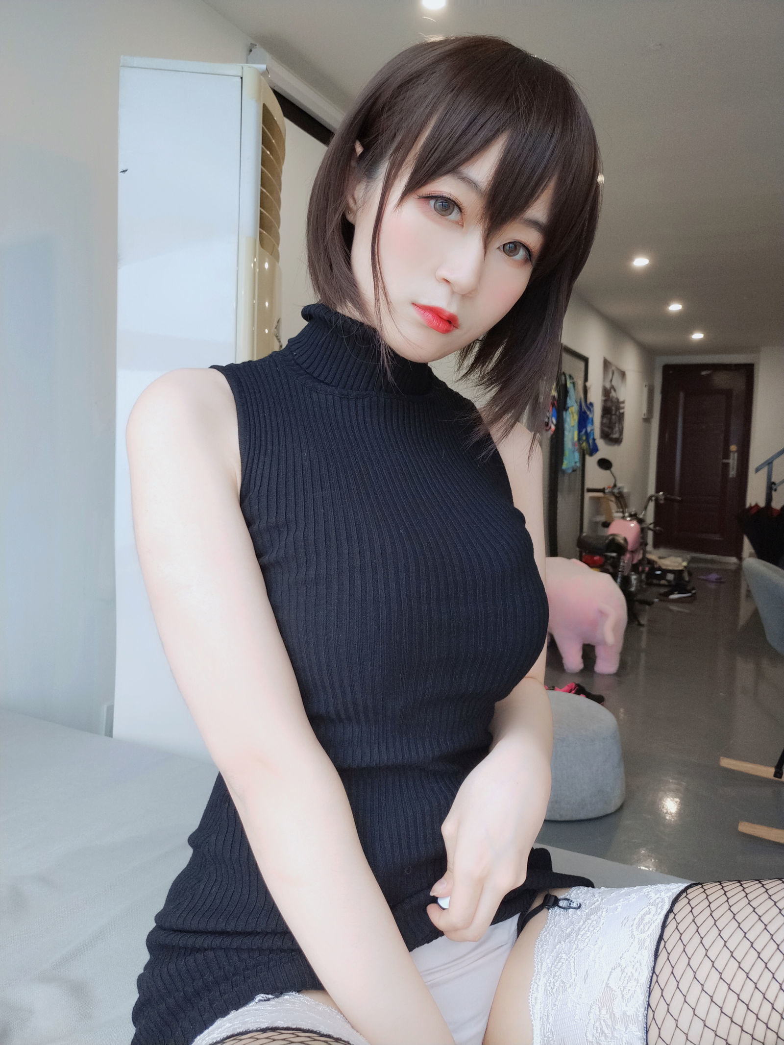 [萝莉COS] 白银 - 黑色包臀裙