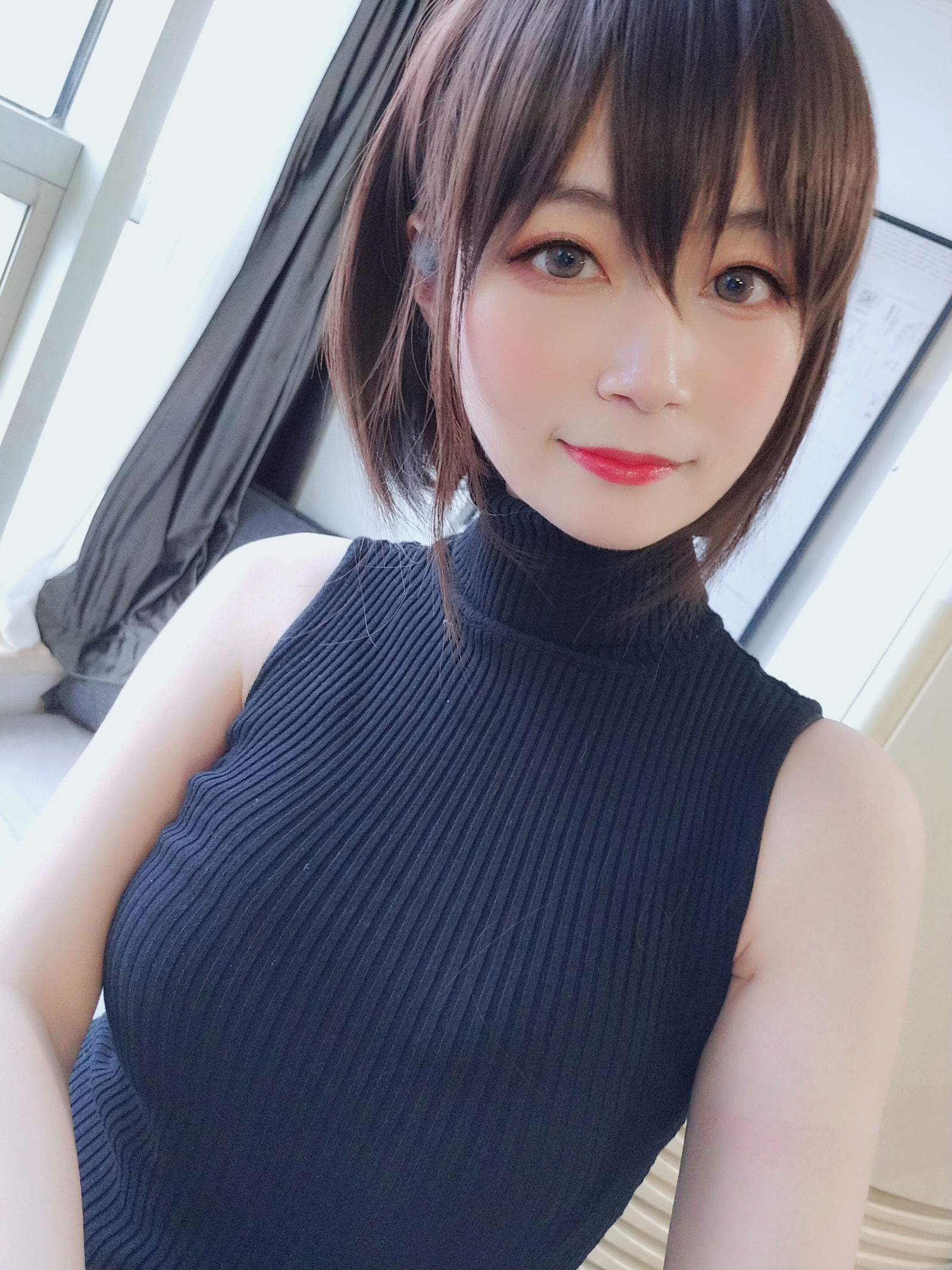 [萝莉COS] 白银 - 黑色包臀裙