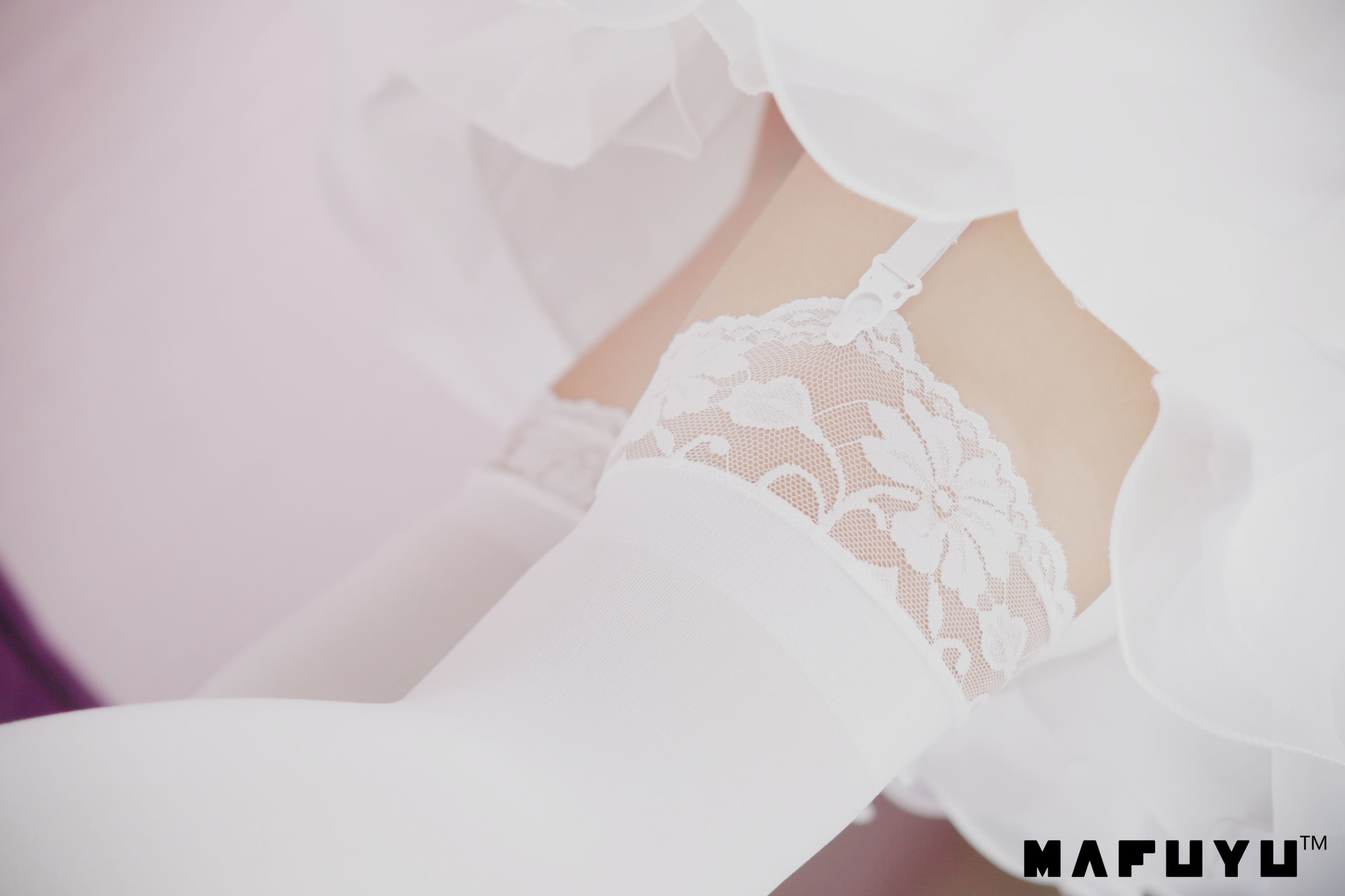 [萝莉COS] 神楽板真冬 婚纱系列套图