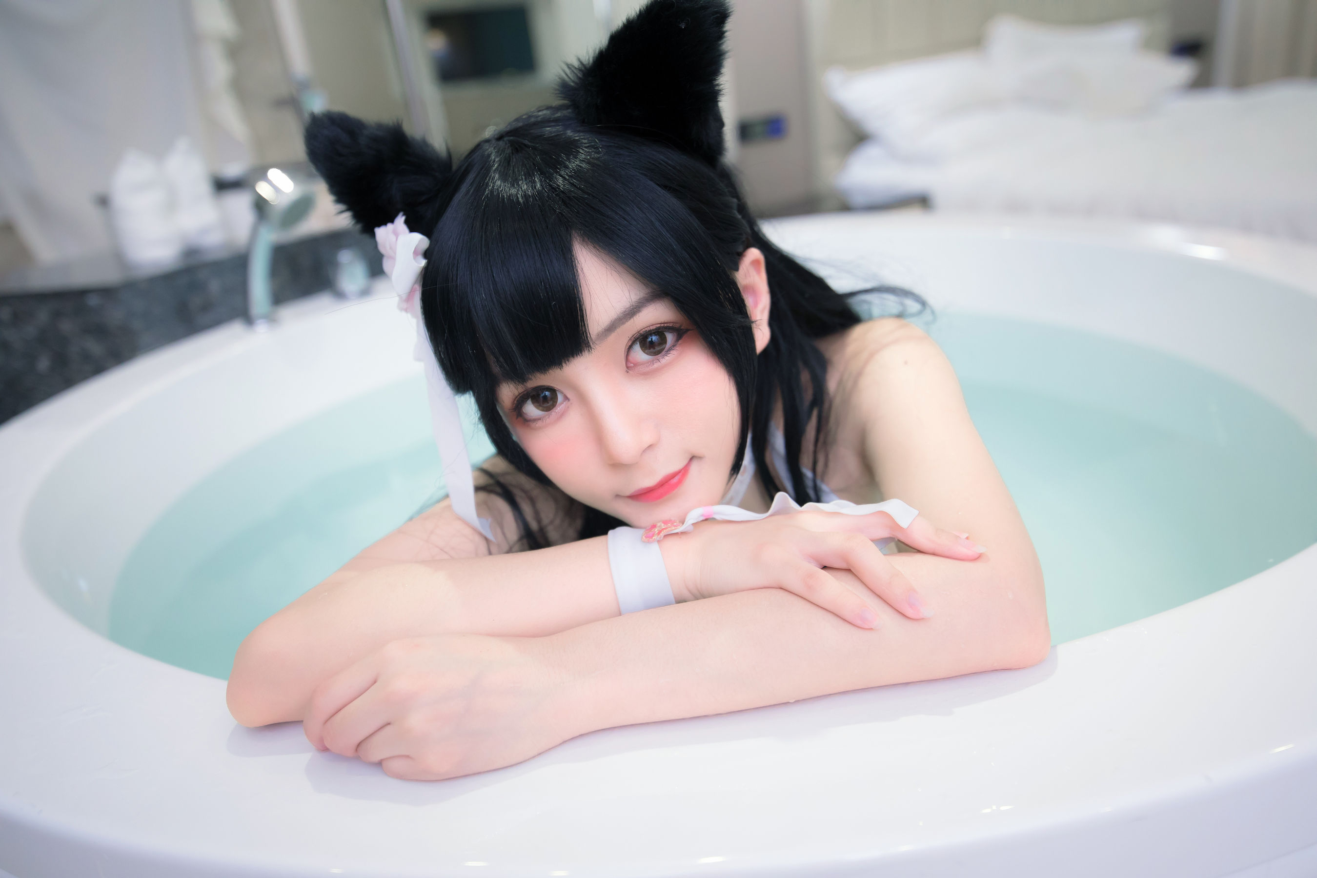 [萝莉COS] 神楽板真冬 指挥官很忙…