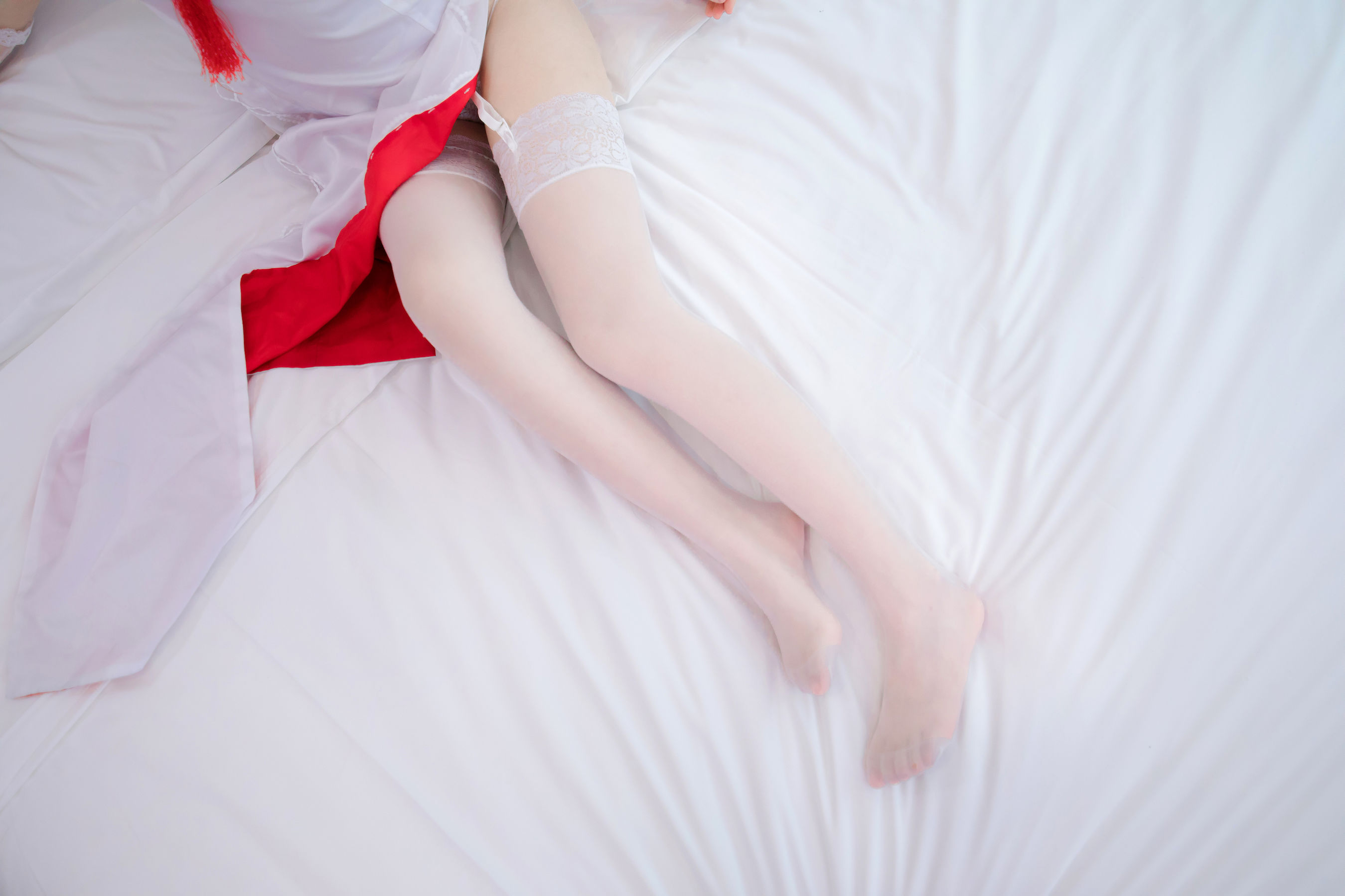 [萝莉COS] 神楽板真冬 指挥官很忙…