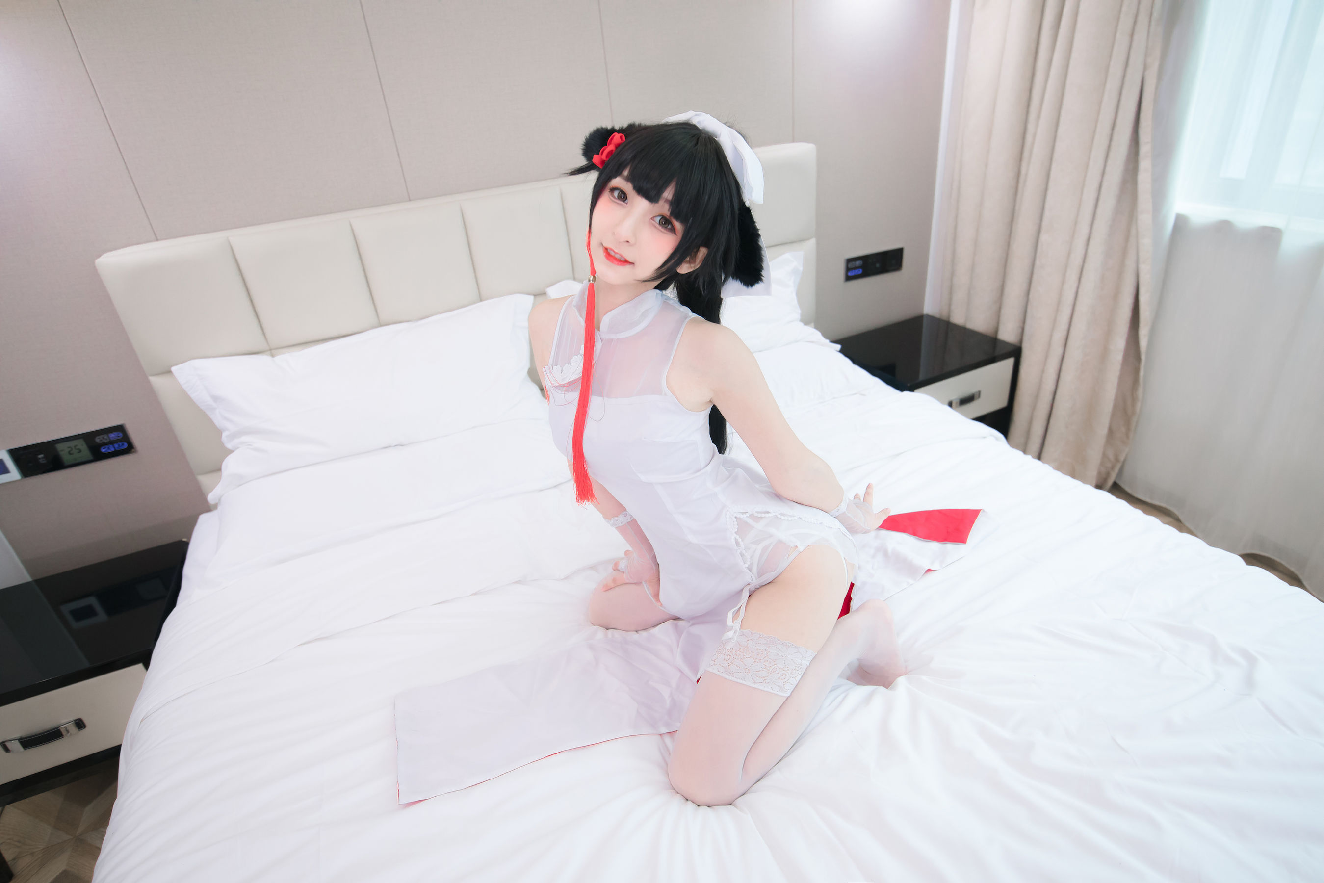 [萝莉COS] 神楽板真冬 指挥官很忙…