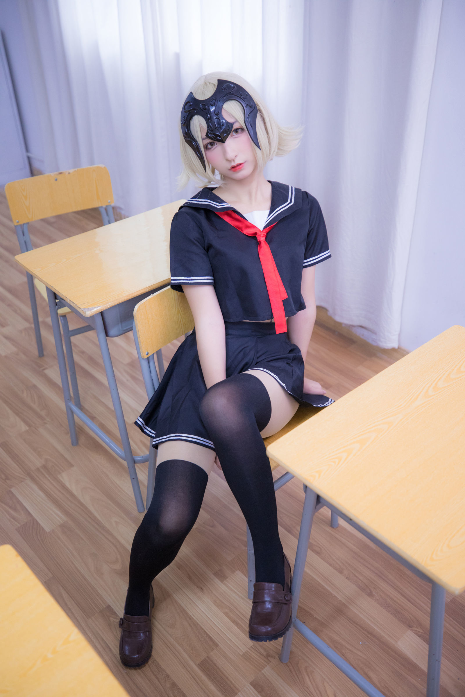 [萝莉COS] 神楽板真冬 放课后