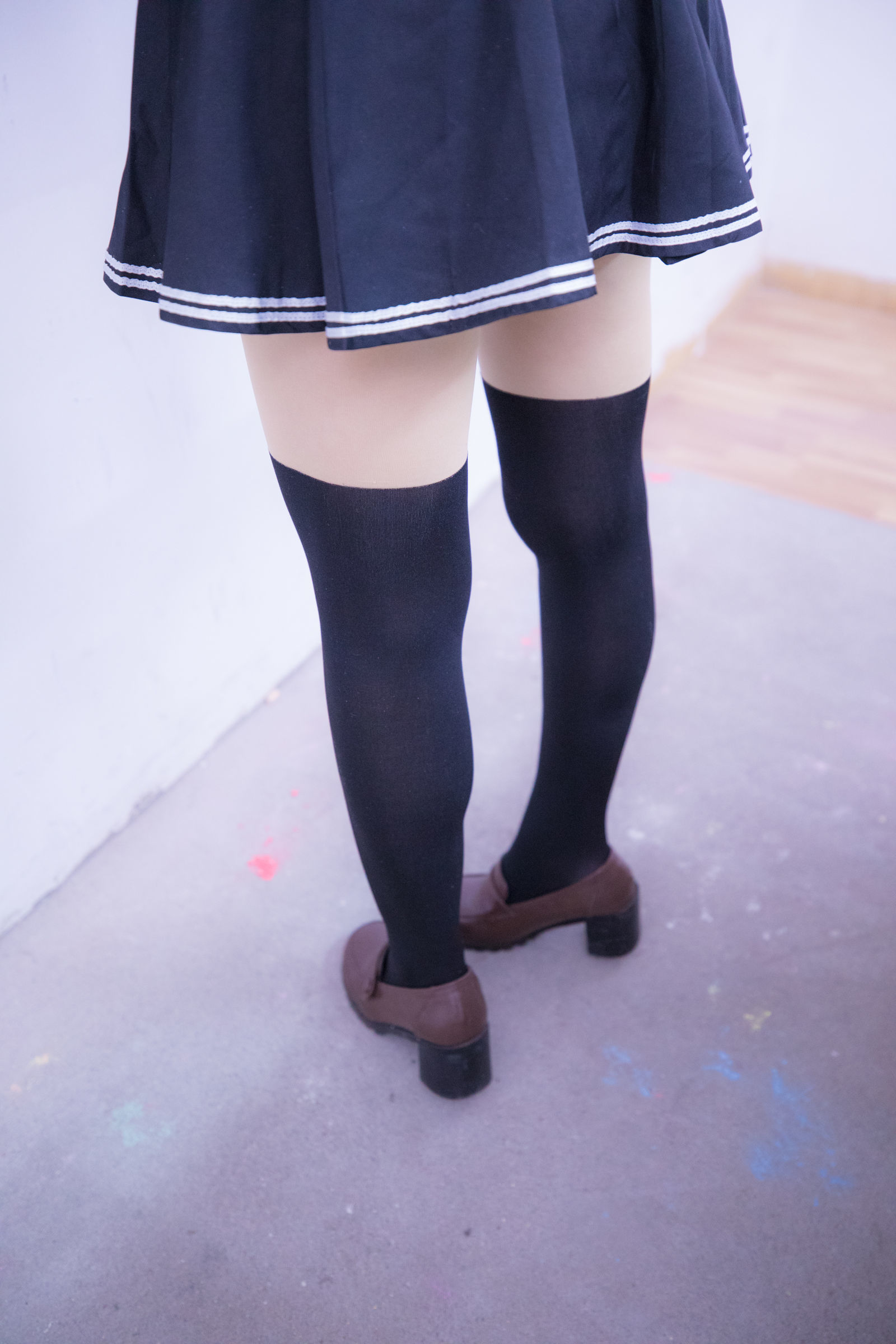 [萝莉COS] 神楽板真冬 放课后