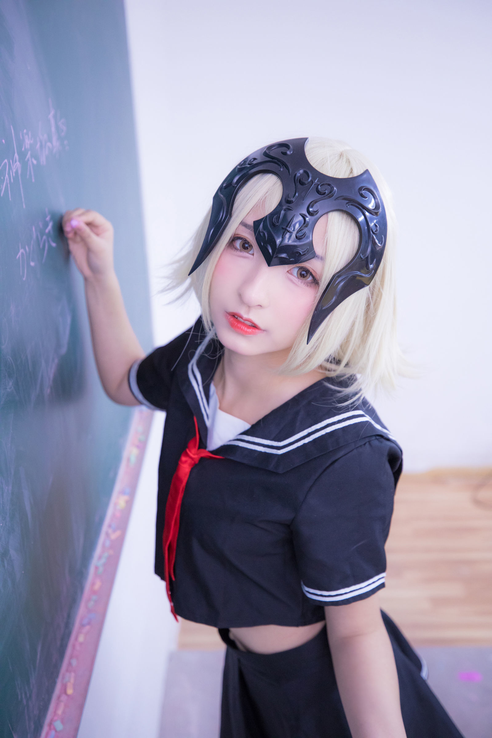 [萝莉COS] 神楽板真冬 放课后