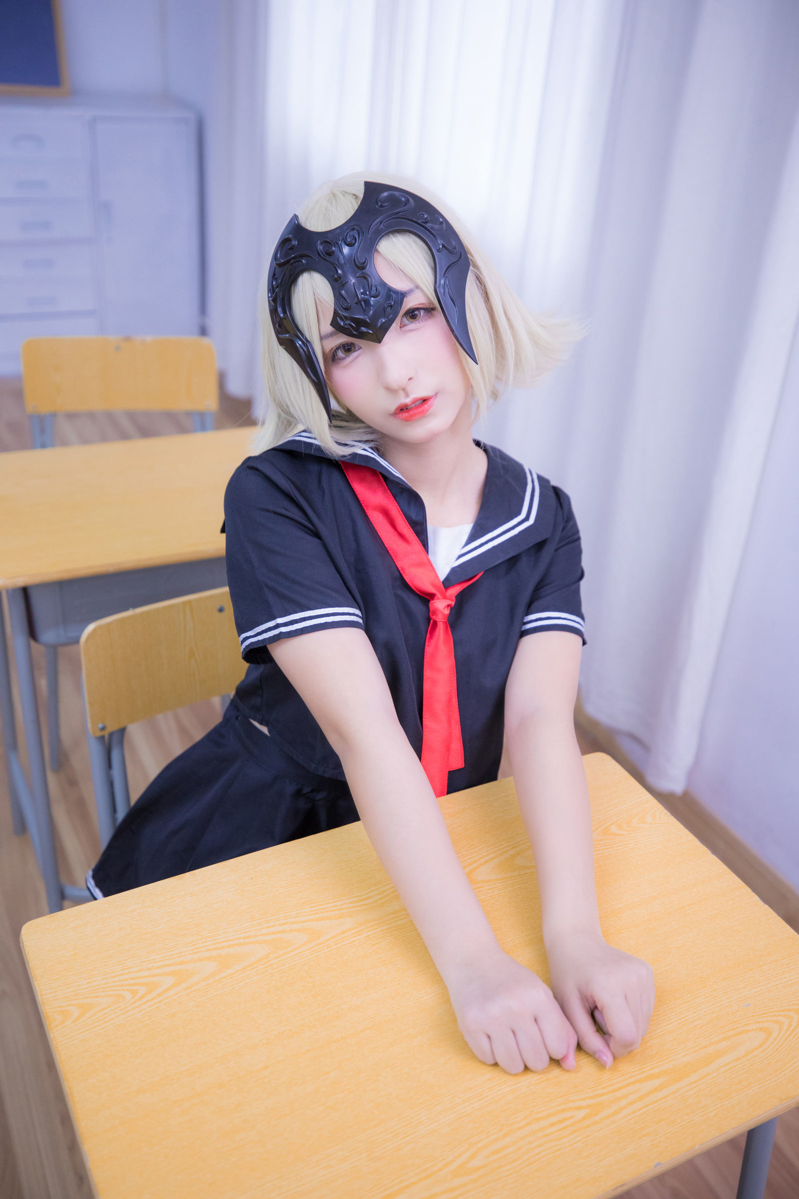 [萝莉COS] 神楽板真冬 放课后