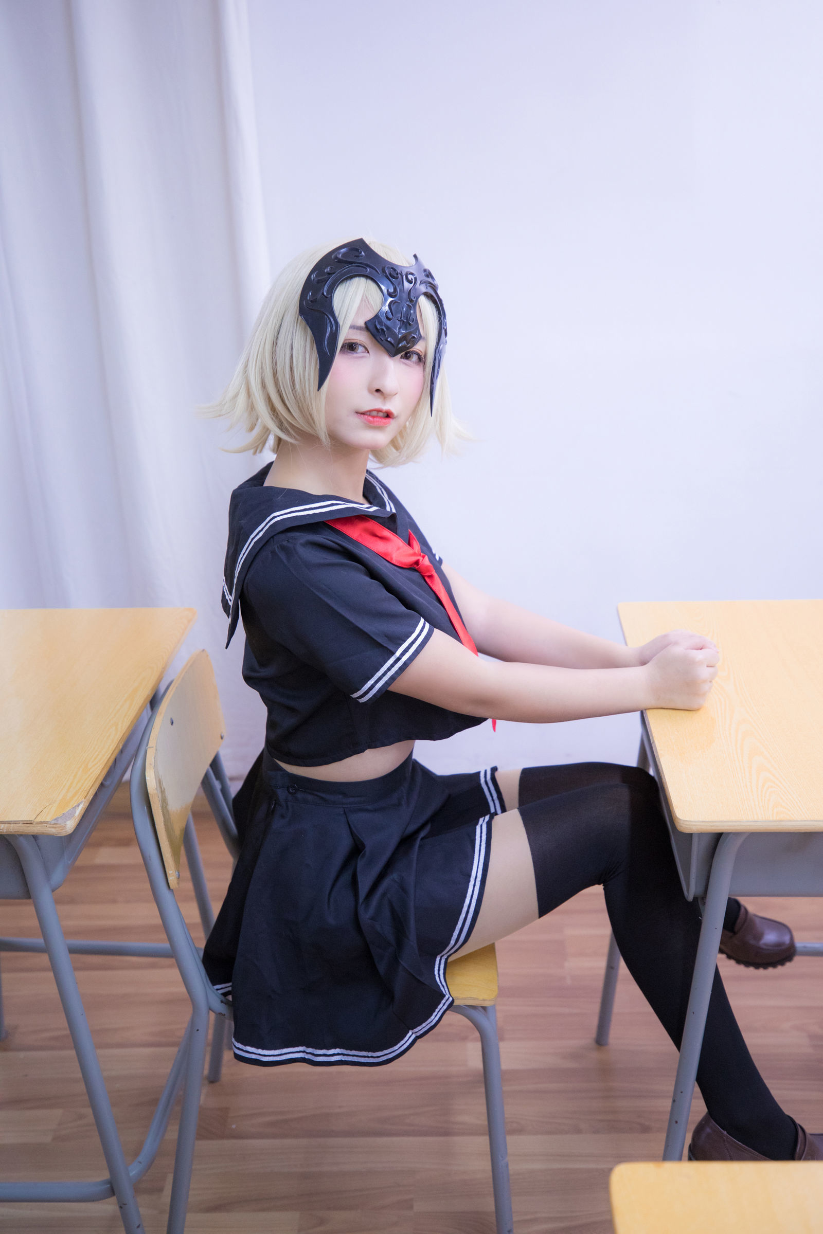 [萝莉COS] 神楽板真冬 放课后