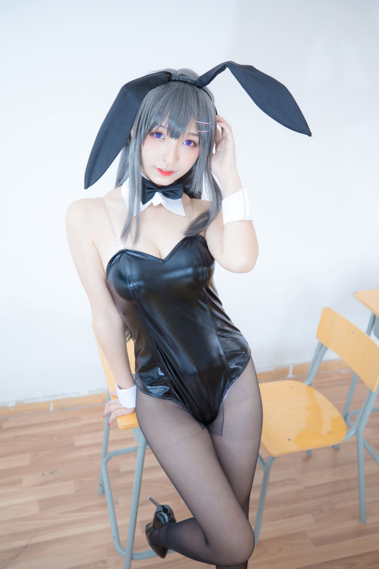[萝莉COS] 神楽板真冬 樱岛麻衣