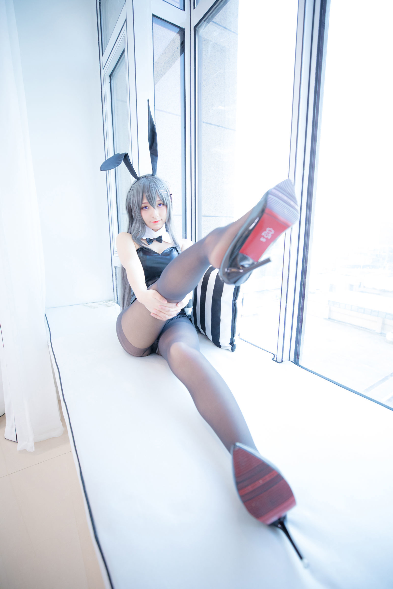 [萝莉COS] 神楽板真冬 樱岛麻衣