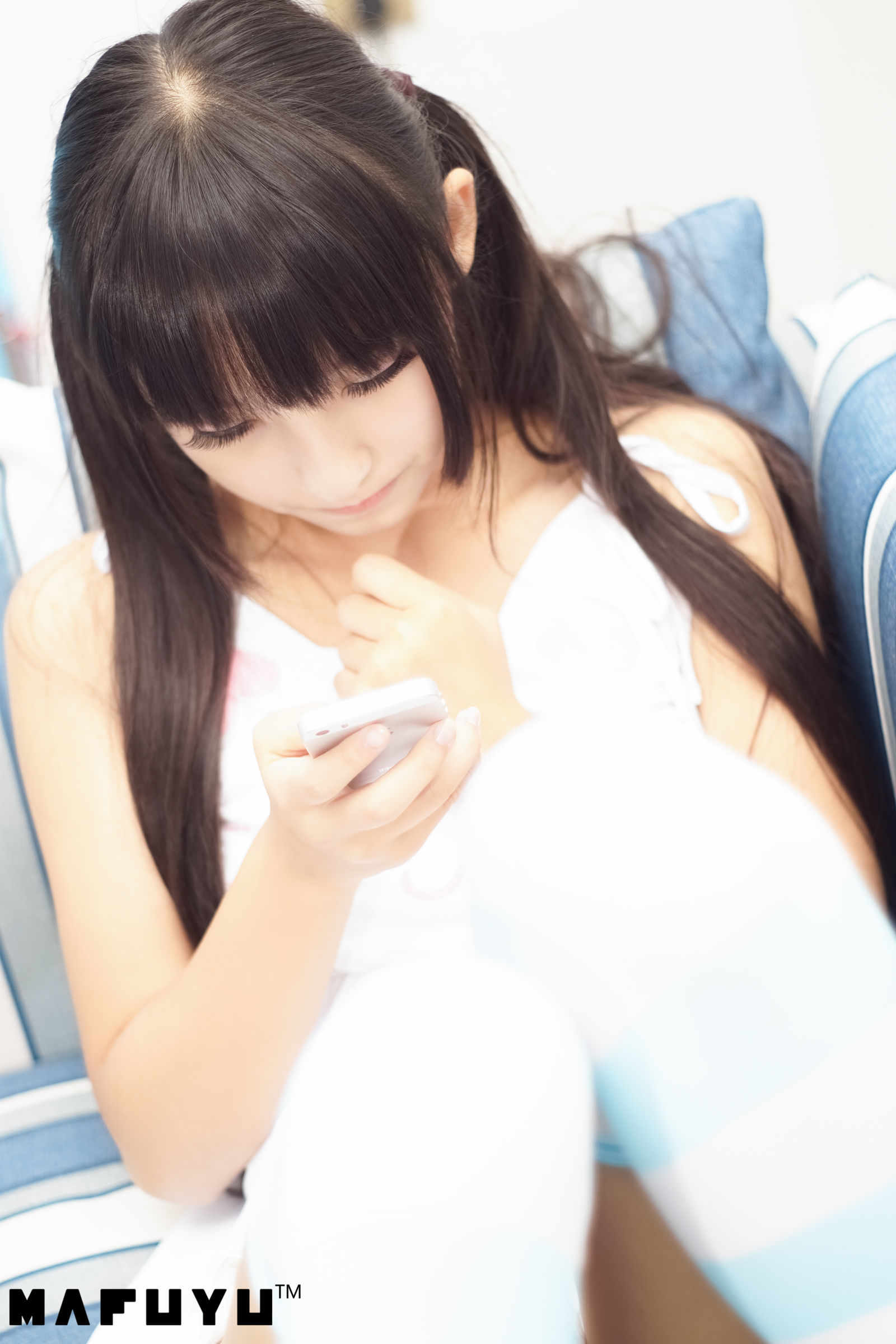 [萝莉COS] 神楽坂真冬 蓝白条纹系列套图