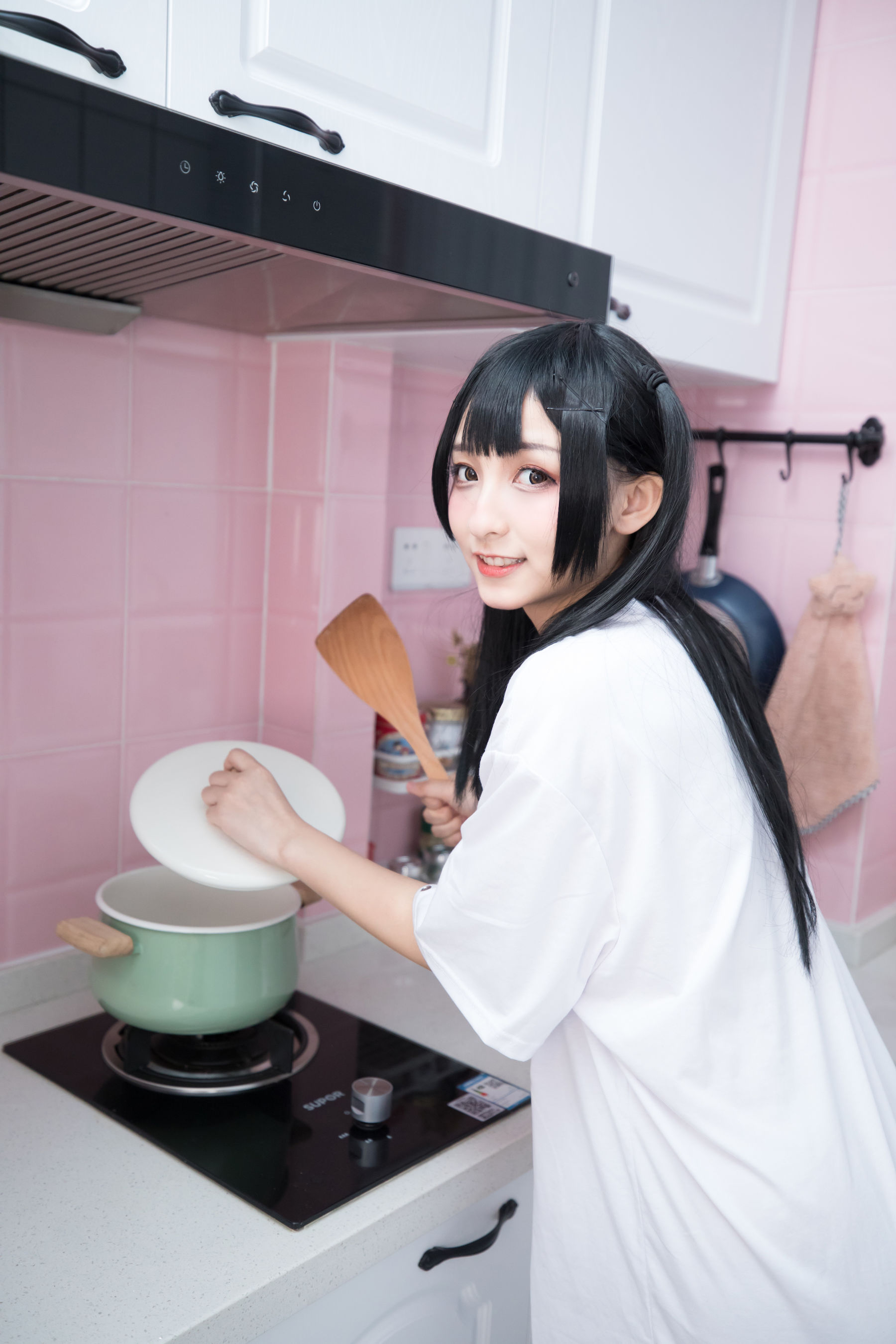 [萝莉COS] 神楽坂真冬 魔法を使えないの日常
