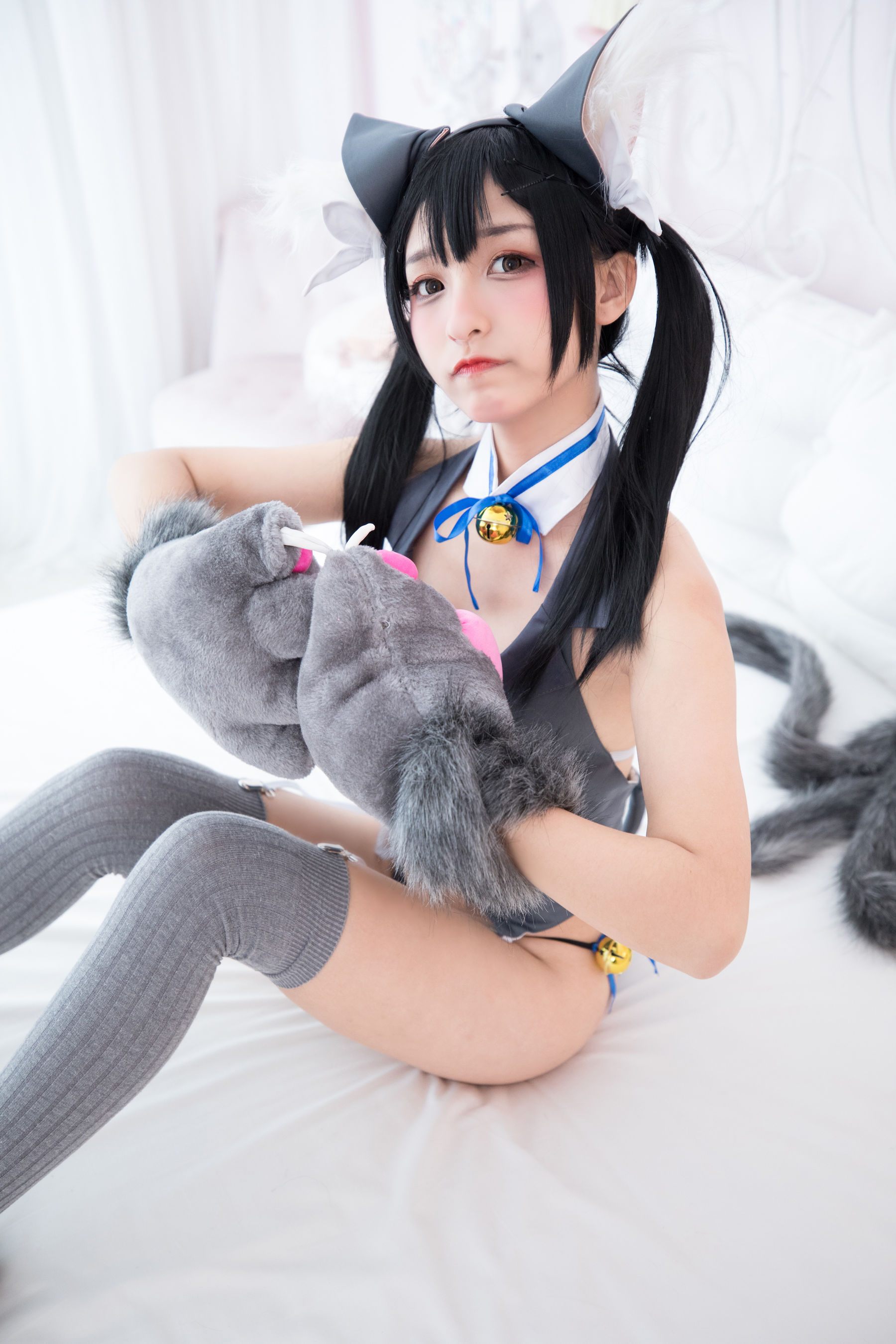 [萝莉COS] 神楽坂真冬 魔法を使えないの日常