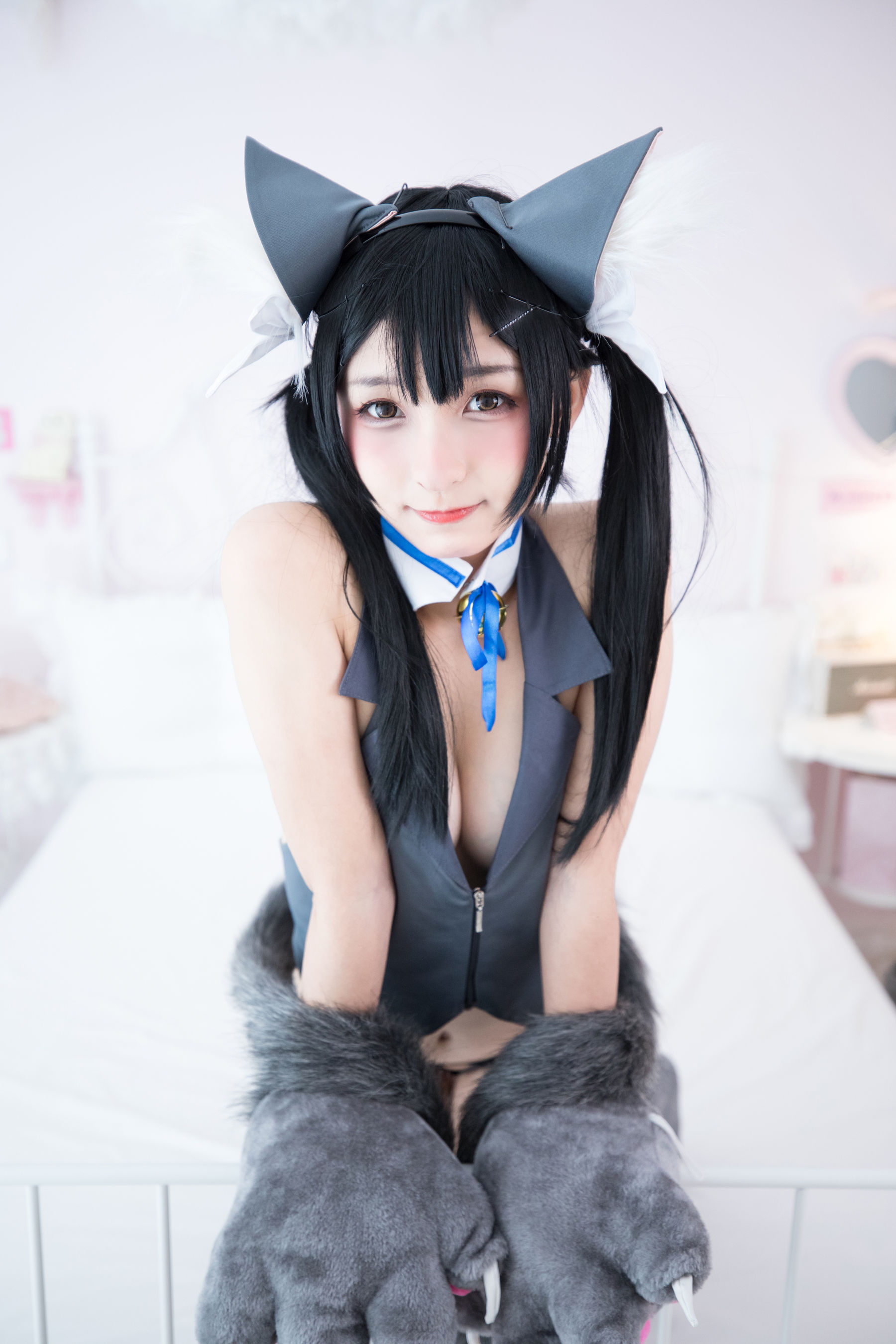 [萝莉COS] 神楽坂真冬 魔法を使えないの日常