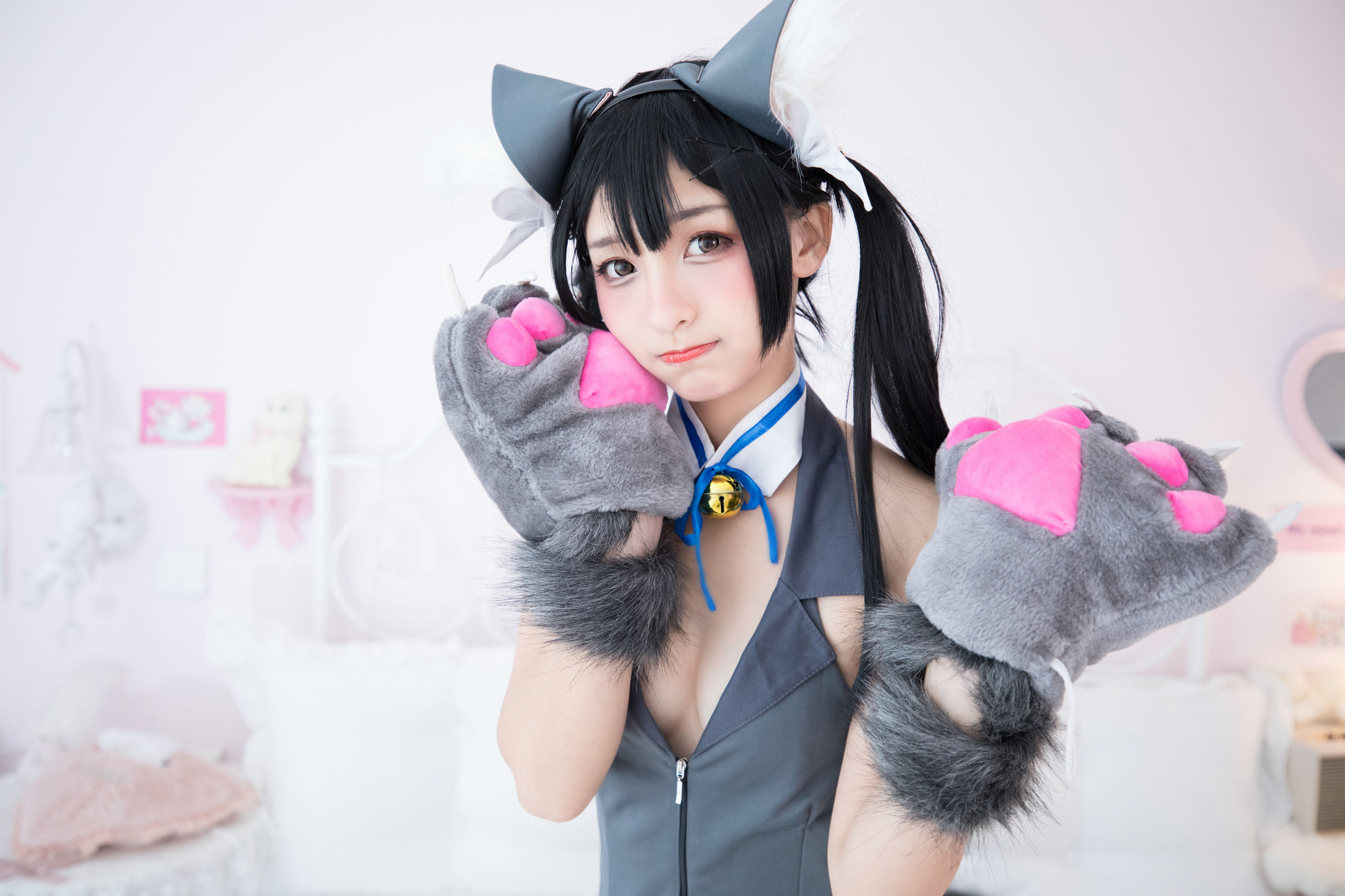 [萝莉COS] 神楽坂真冬 魔法を使えないの日常