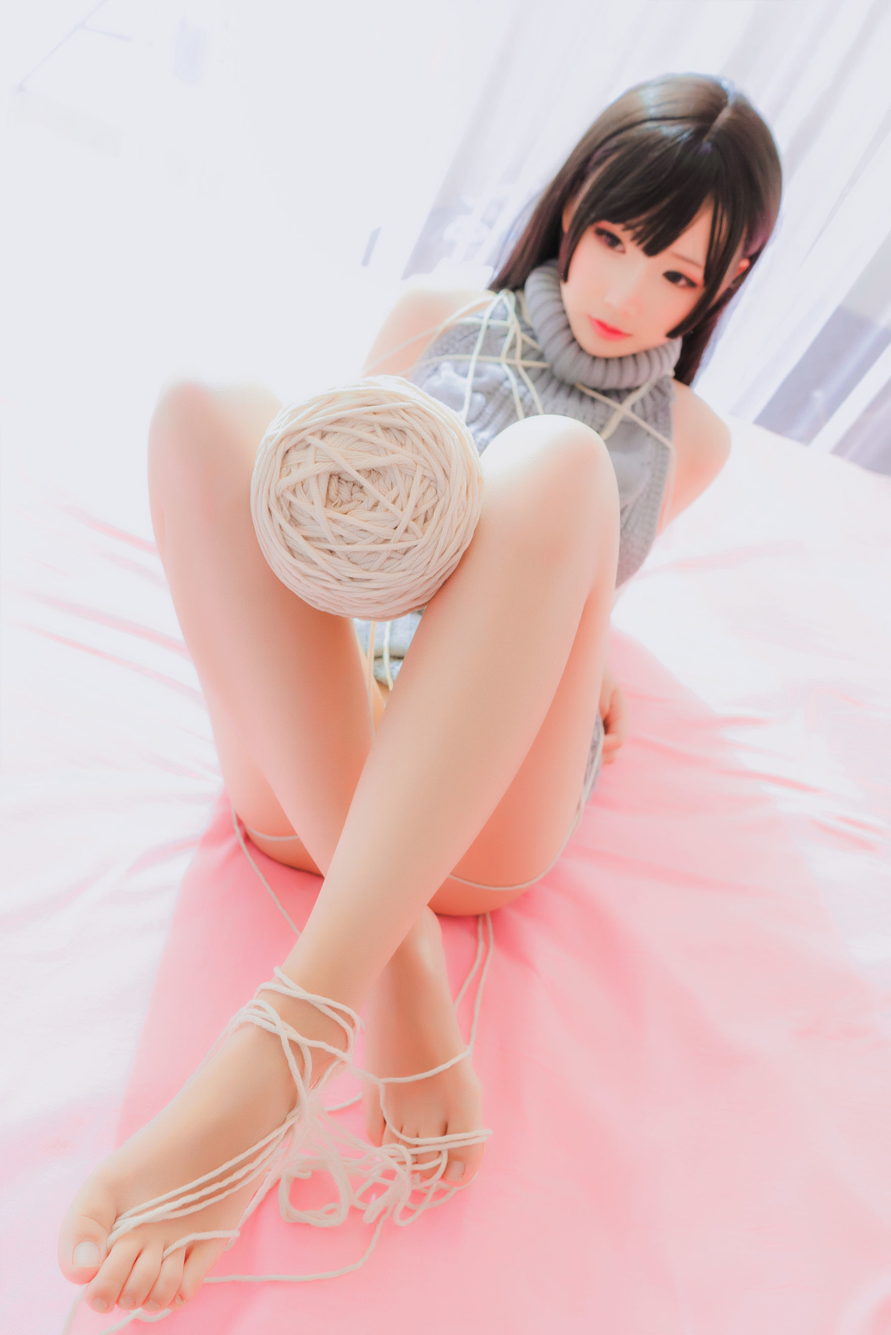 [萝莉COS] 面饼仙儿 - 露背毛衣！！