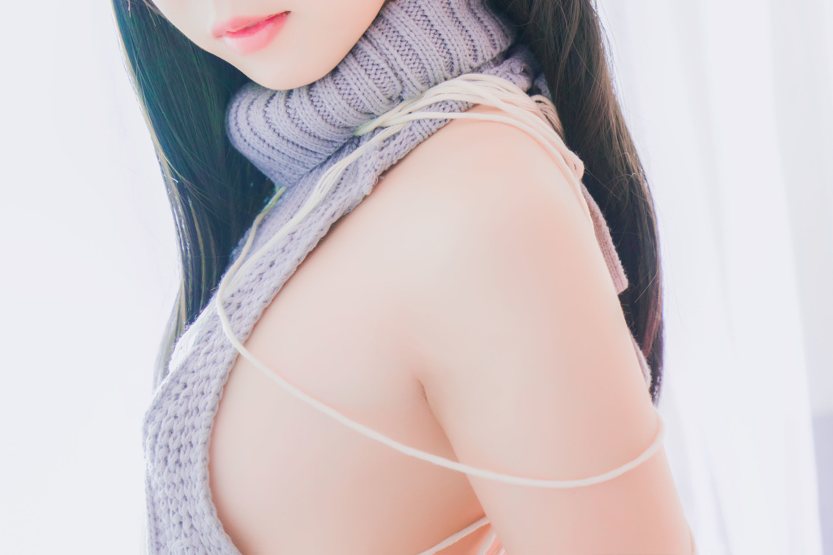 [萝莉COS] 面饼仙儿 - 露背毛衣！！