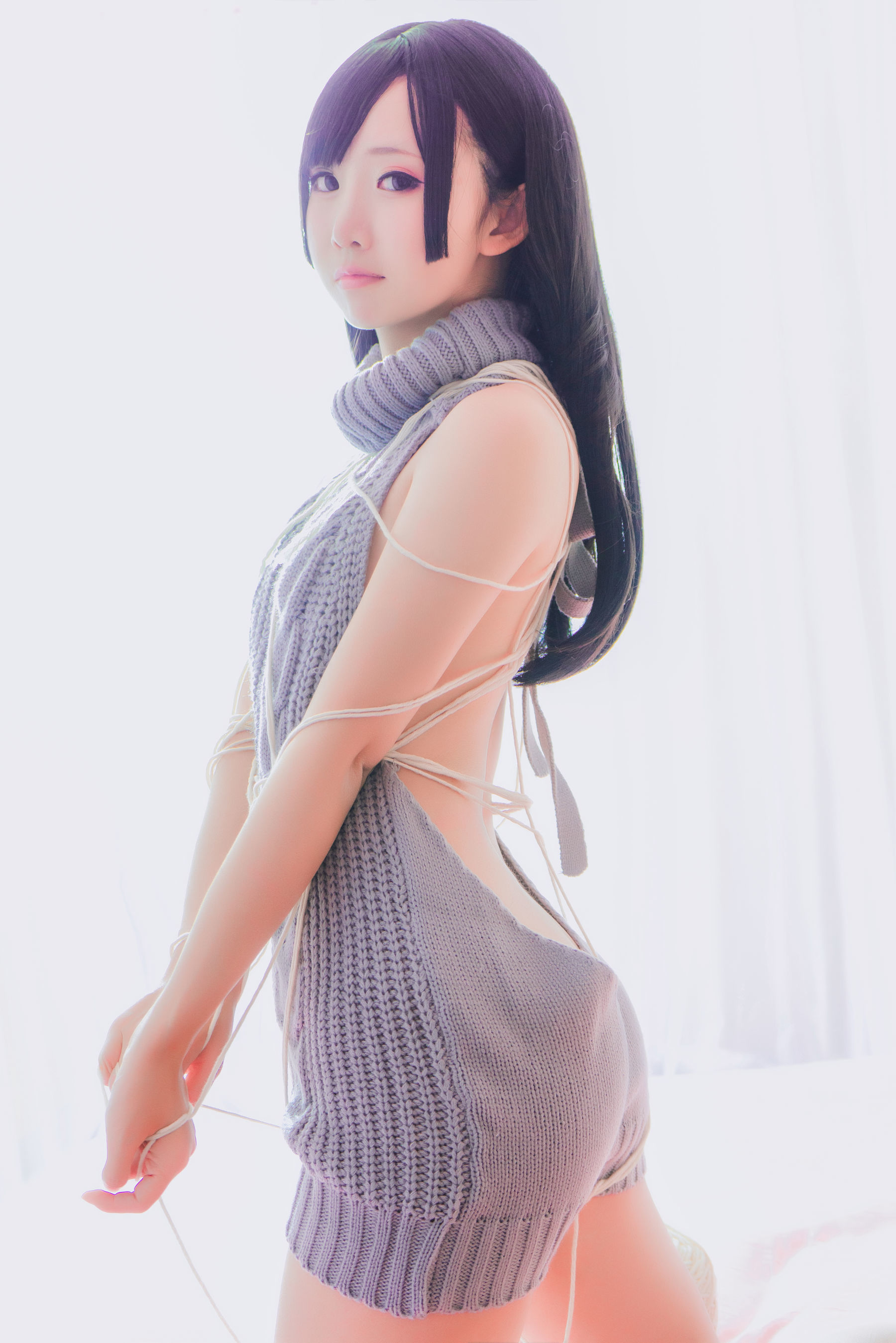 [萝莉COS] 面饼仙儿 - 露背毛衣！！