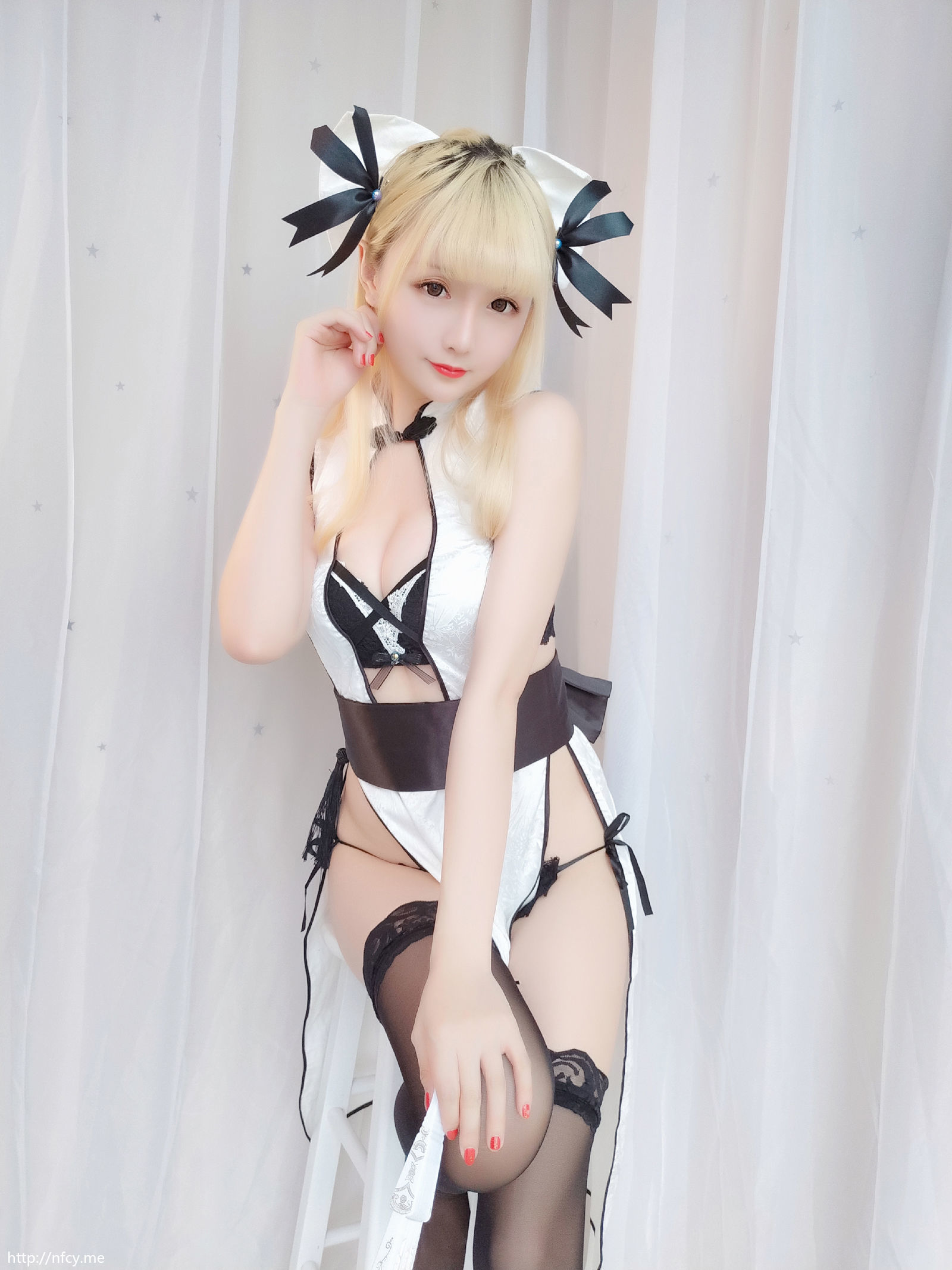 [萝莉COS] 星之迟迟 VOL.10 优雅旗袍包