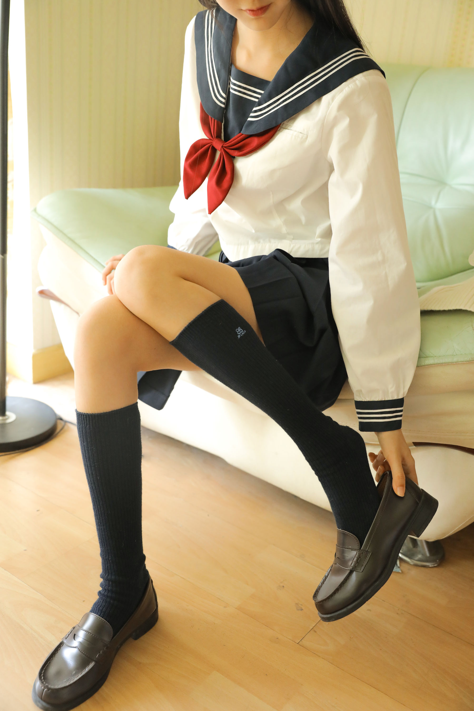 [萝莉COS] 木绵绵OwO - 绵相随 JK水手服