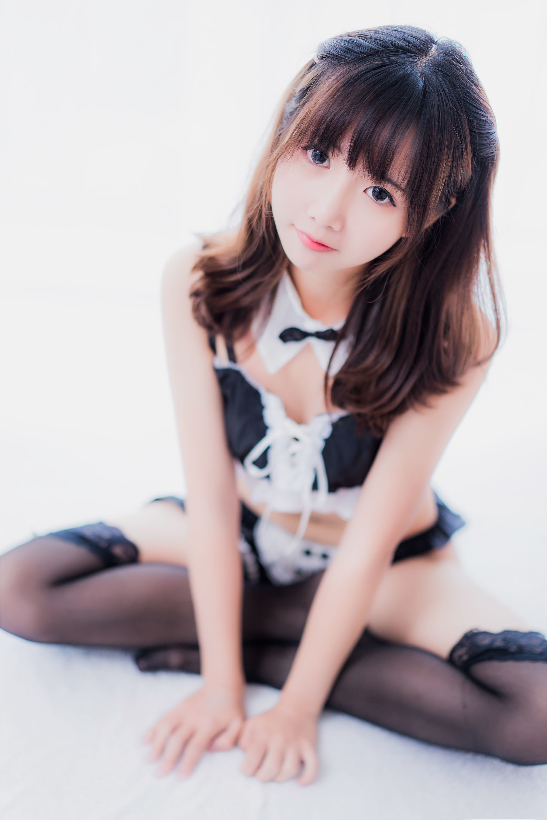 [萝莉COS] 面饼仙儿 - 黑丝女仆私房