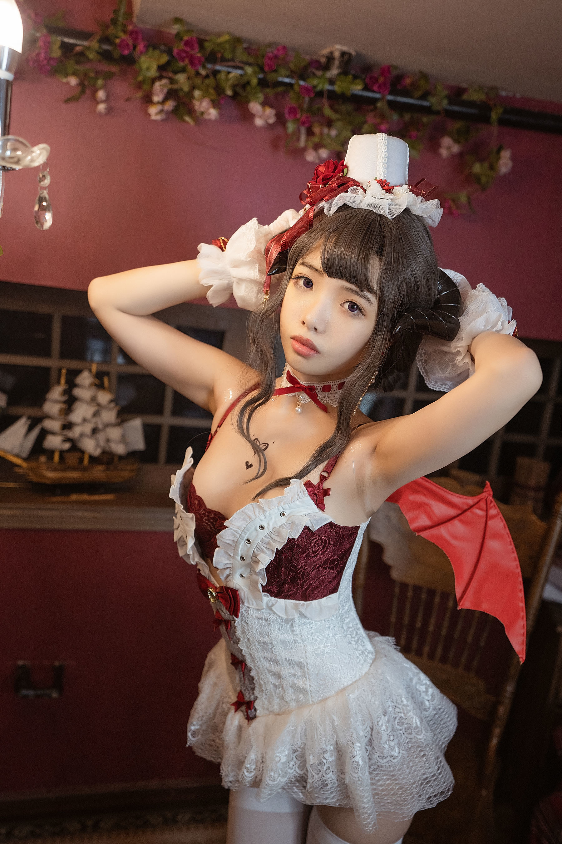 [萝莉COS] 雯妹 - 魅魔 Elegant devil