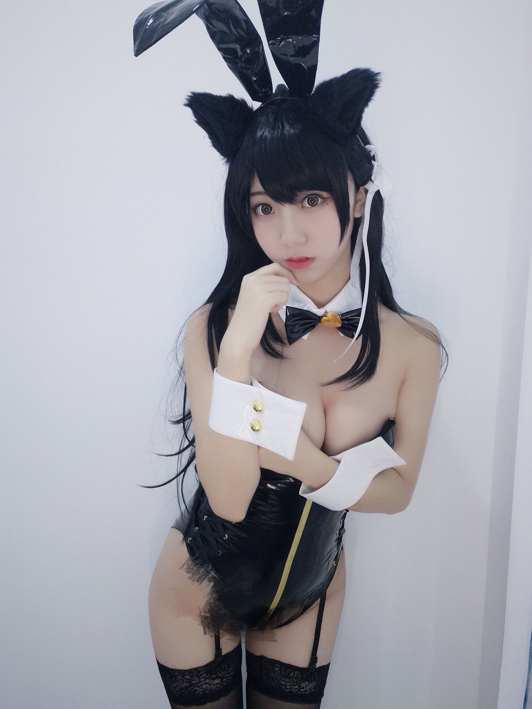 [萝莉COS] 黑川 - 爱宕兔女郎