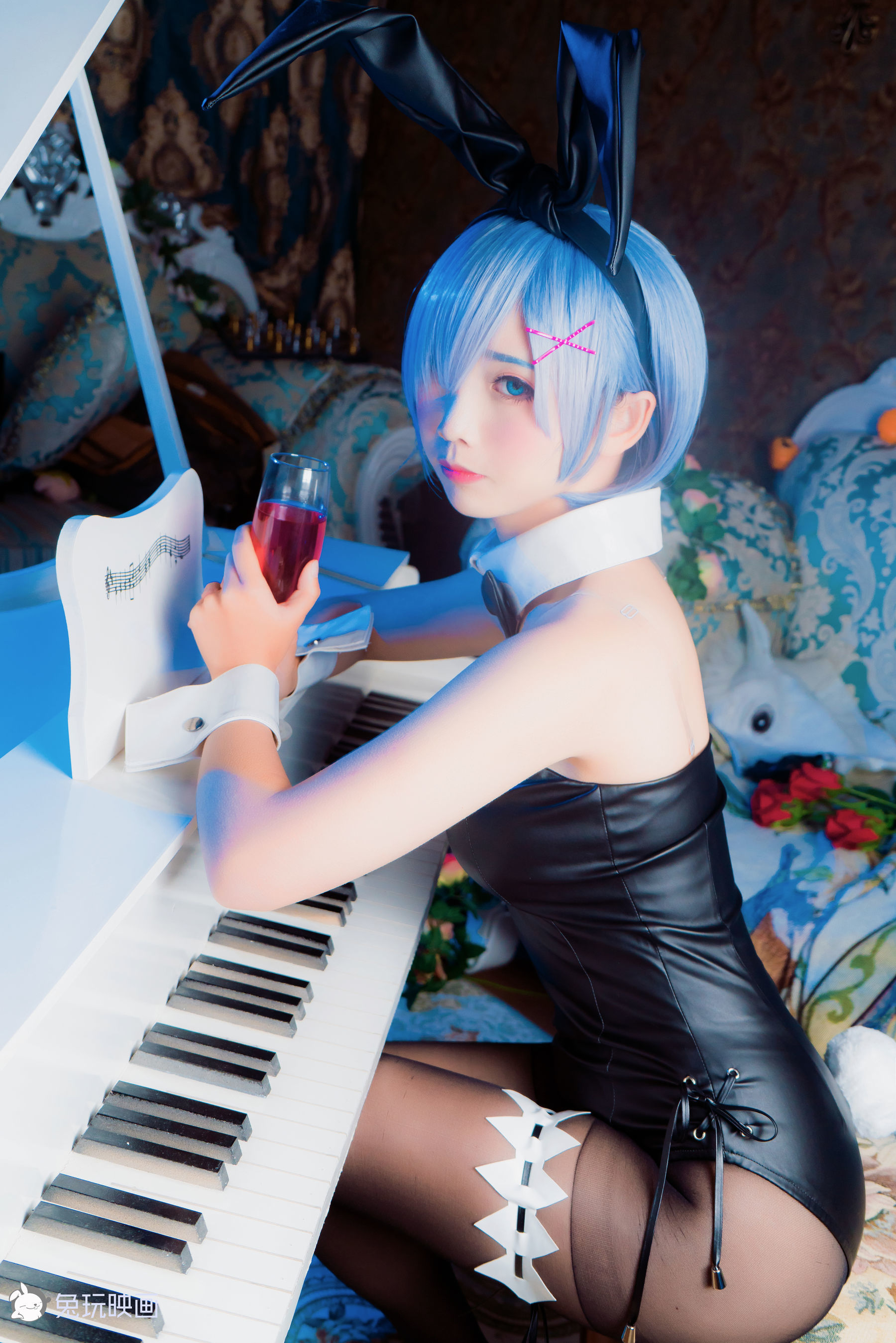 [萝莉COS] 面饼仙儿 - 兔女郎