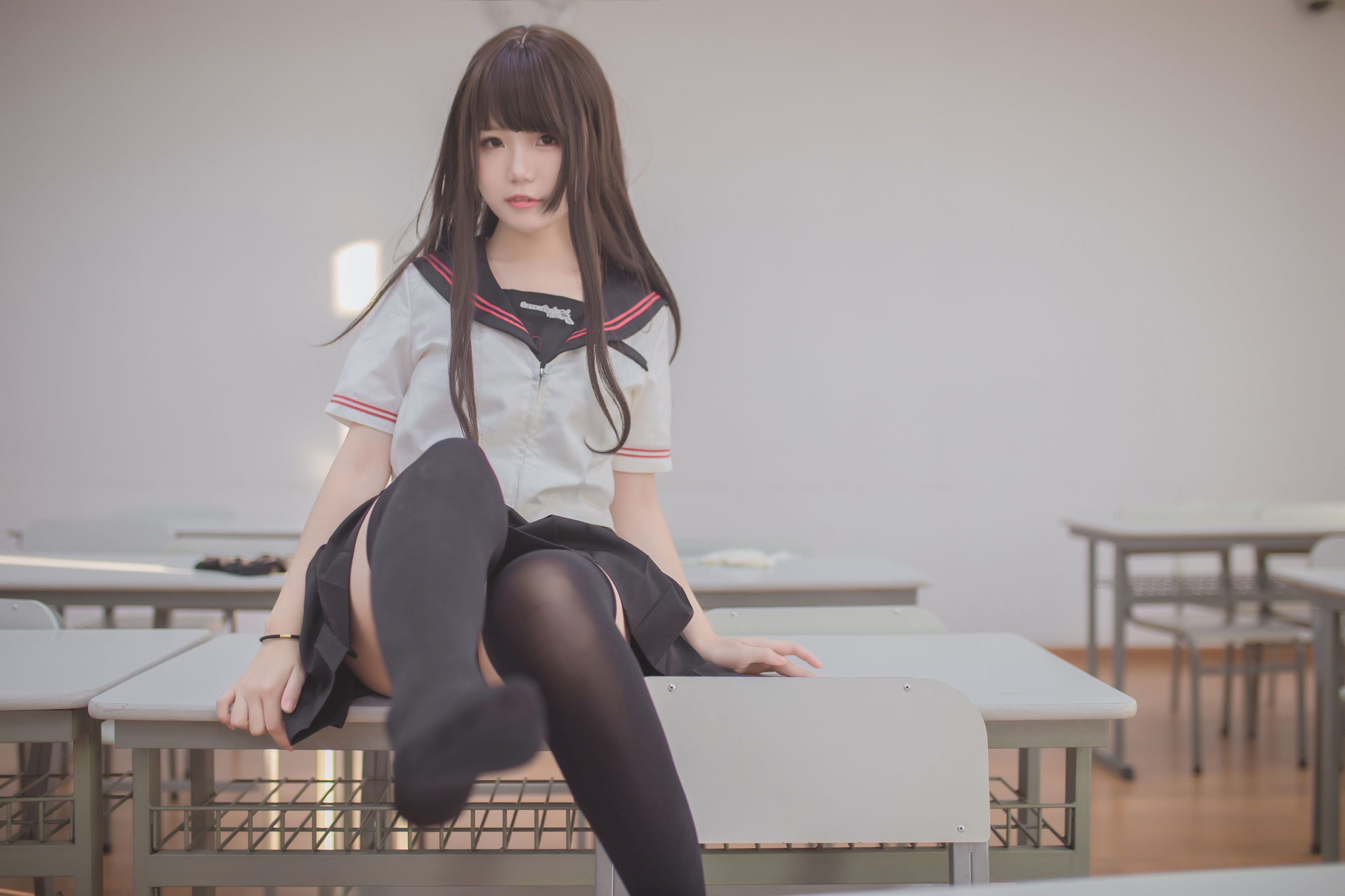 [萝莉COS] Yoko宅夏Cos - 黑丝JK