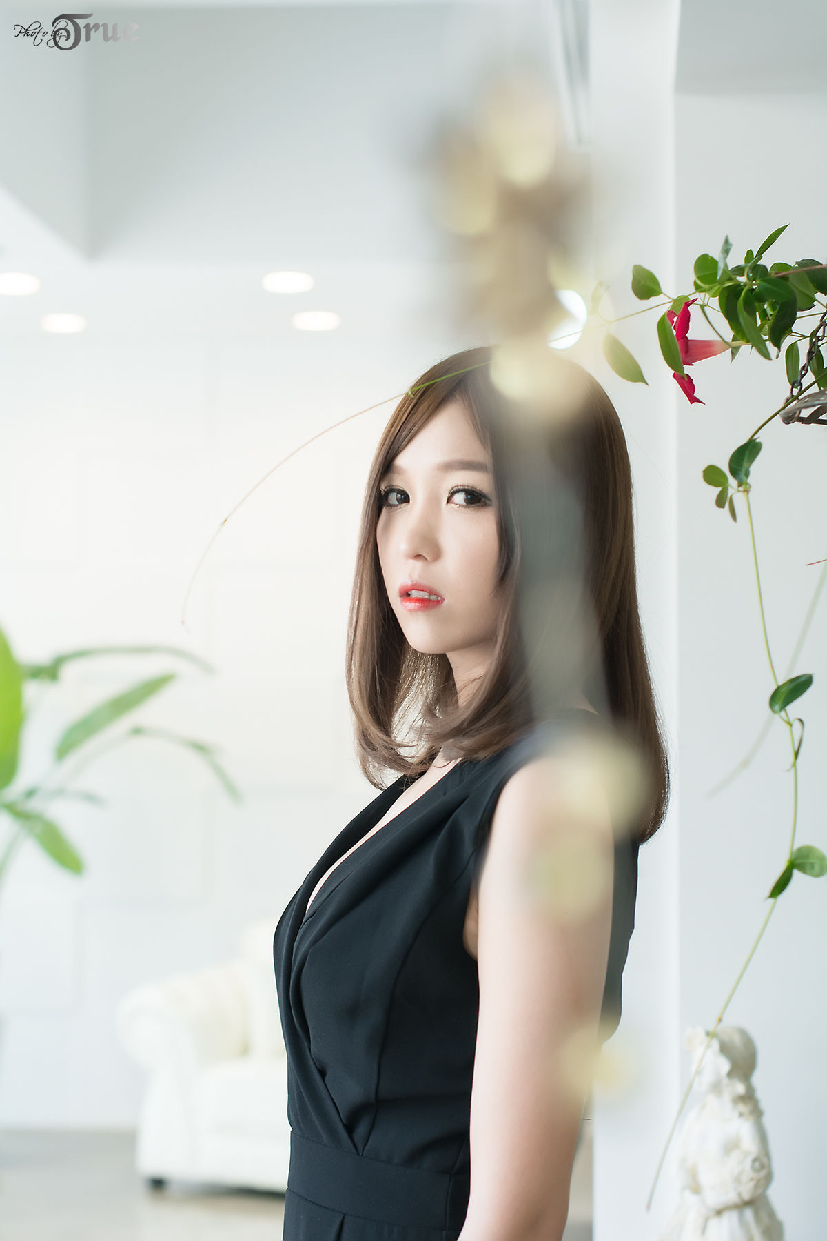 [韩国美女] 李恩慧 - 黑裙女强人