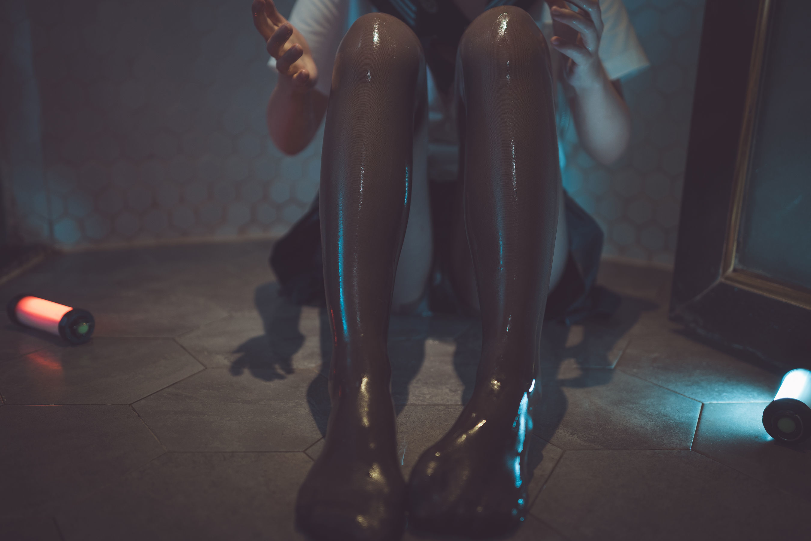 [萝莉COS] 面饼仙儿 - 脑内少女 浴缸黑丝