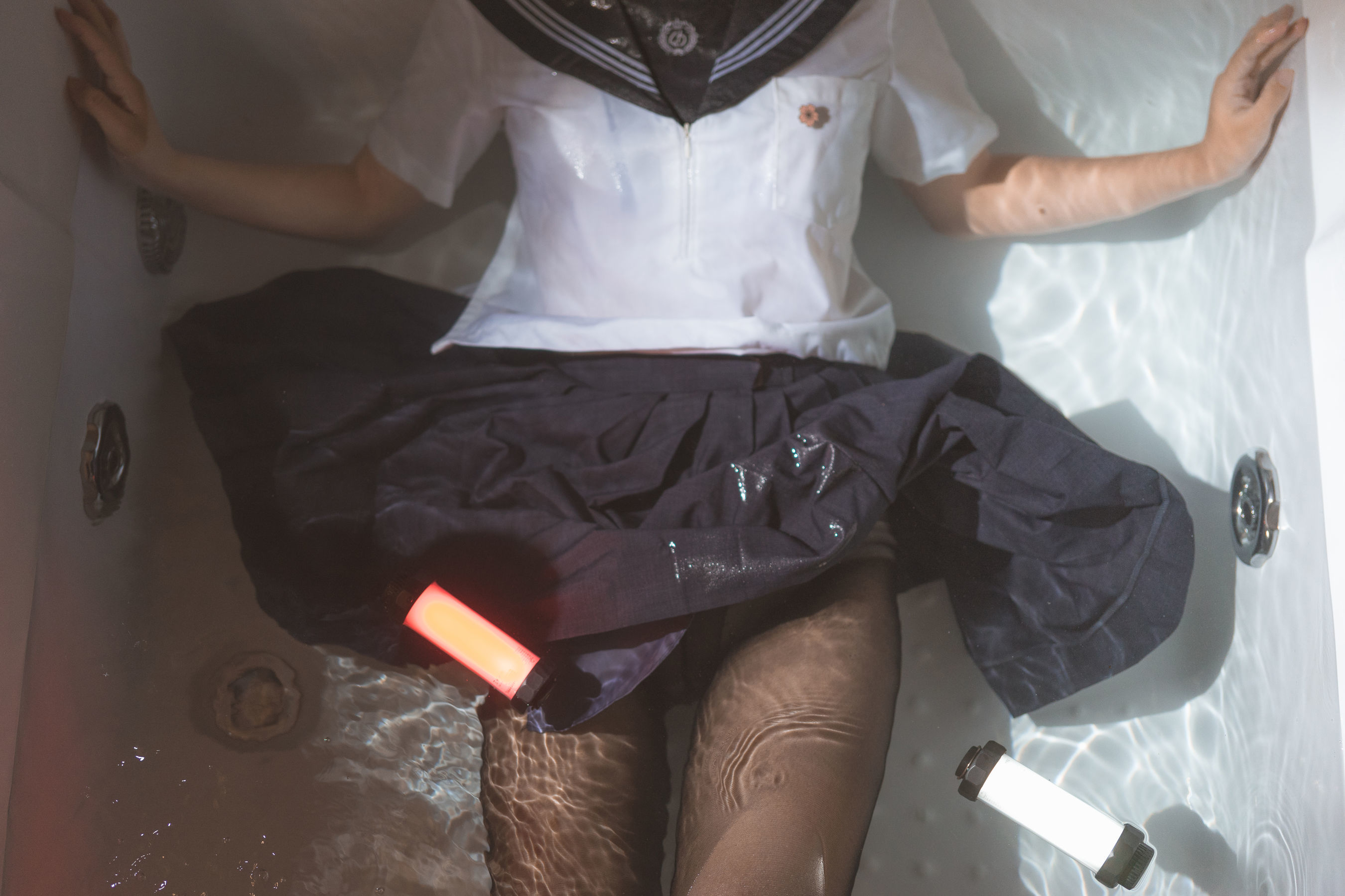 [萝莉COS] 面饼仙儿 - 脑内少女 浴缸黑丝