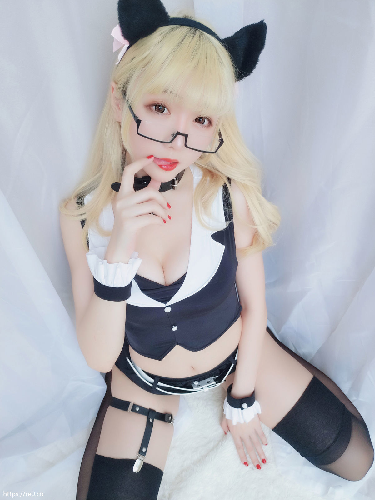 [萝莉COS] 星之迟迟 VOL.05 恶女秘书包